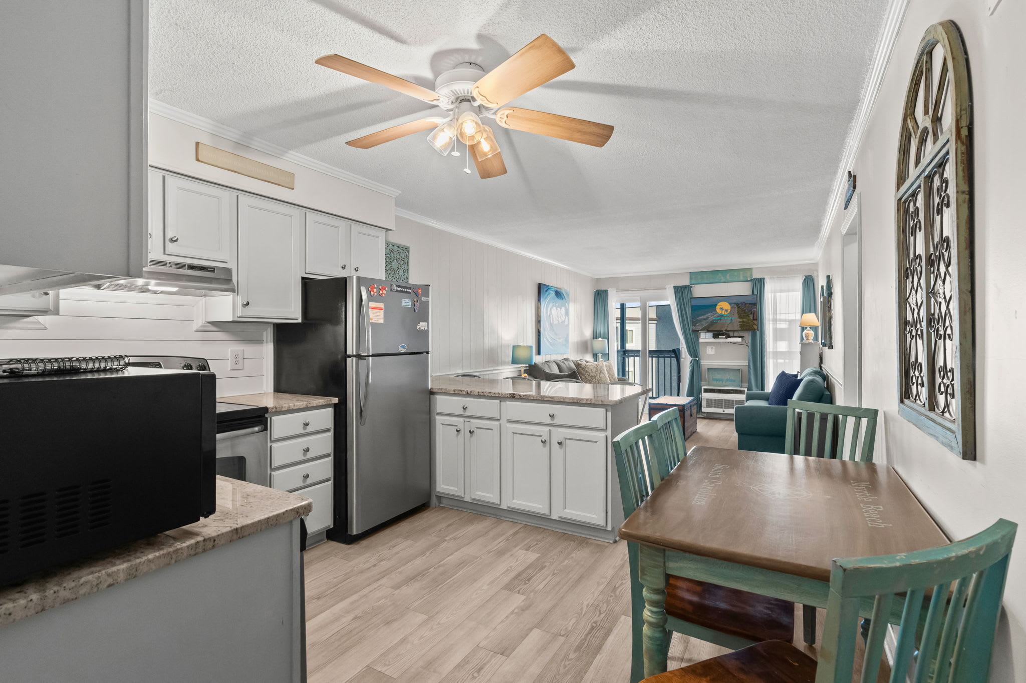 Kitchen and dining area