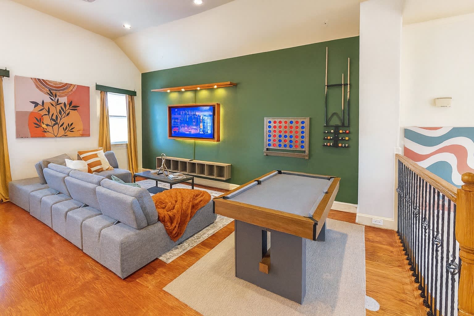 Private Pool And Spacious Layout - Inviting Galleria Haven - Houston, TX