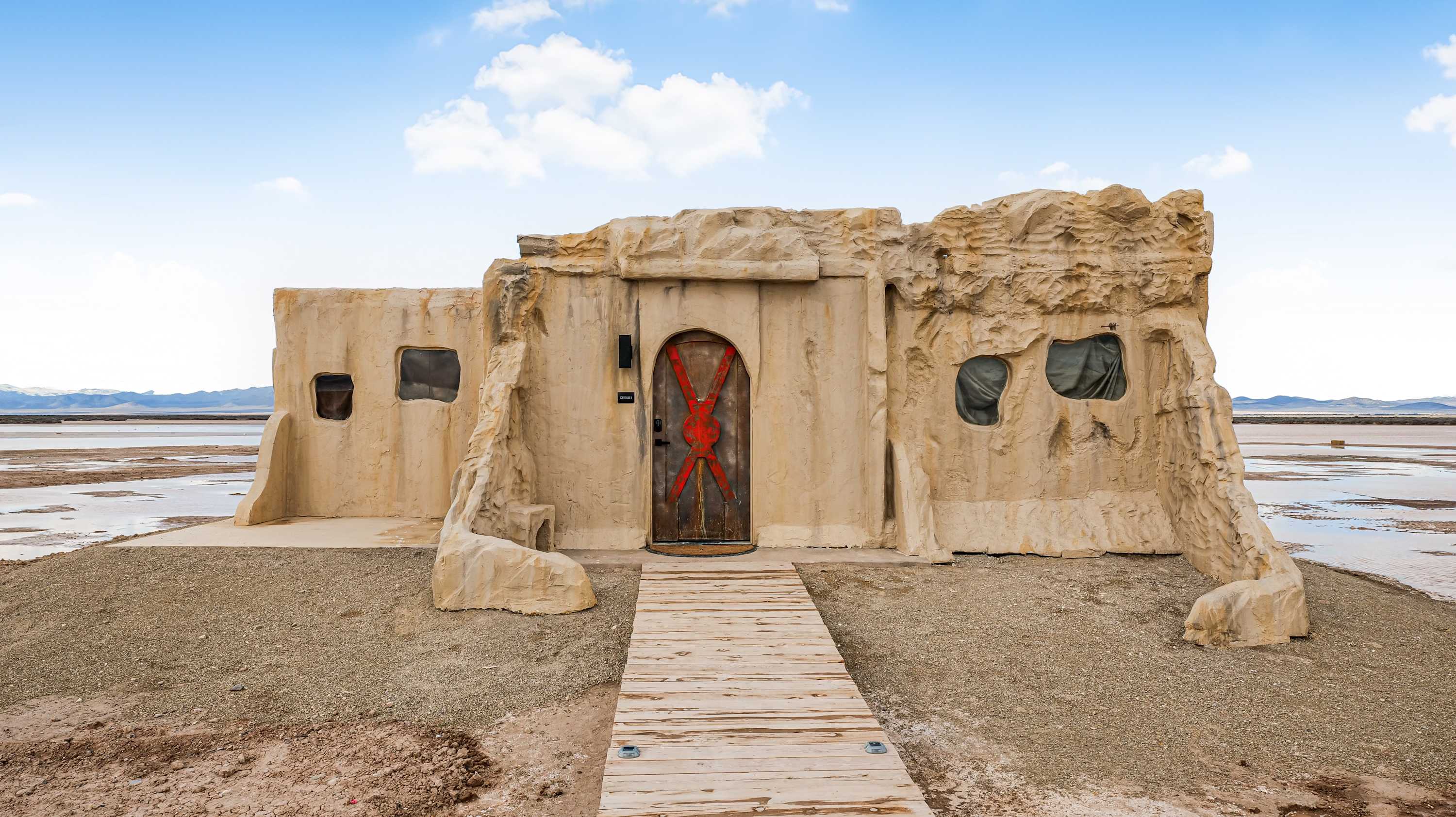 Cave Lux 2 — Iron County, UT — vacation rental