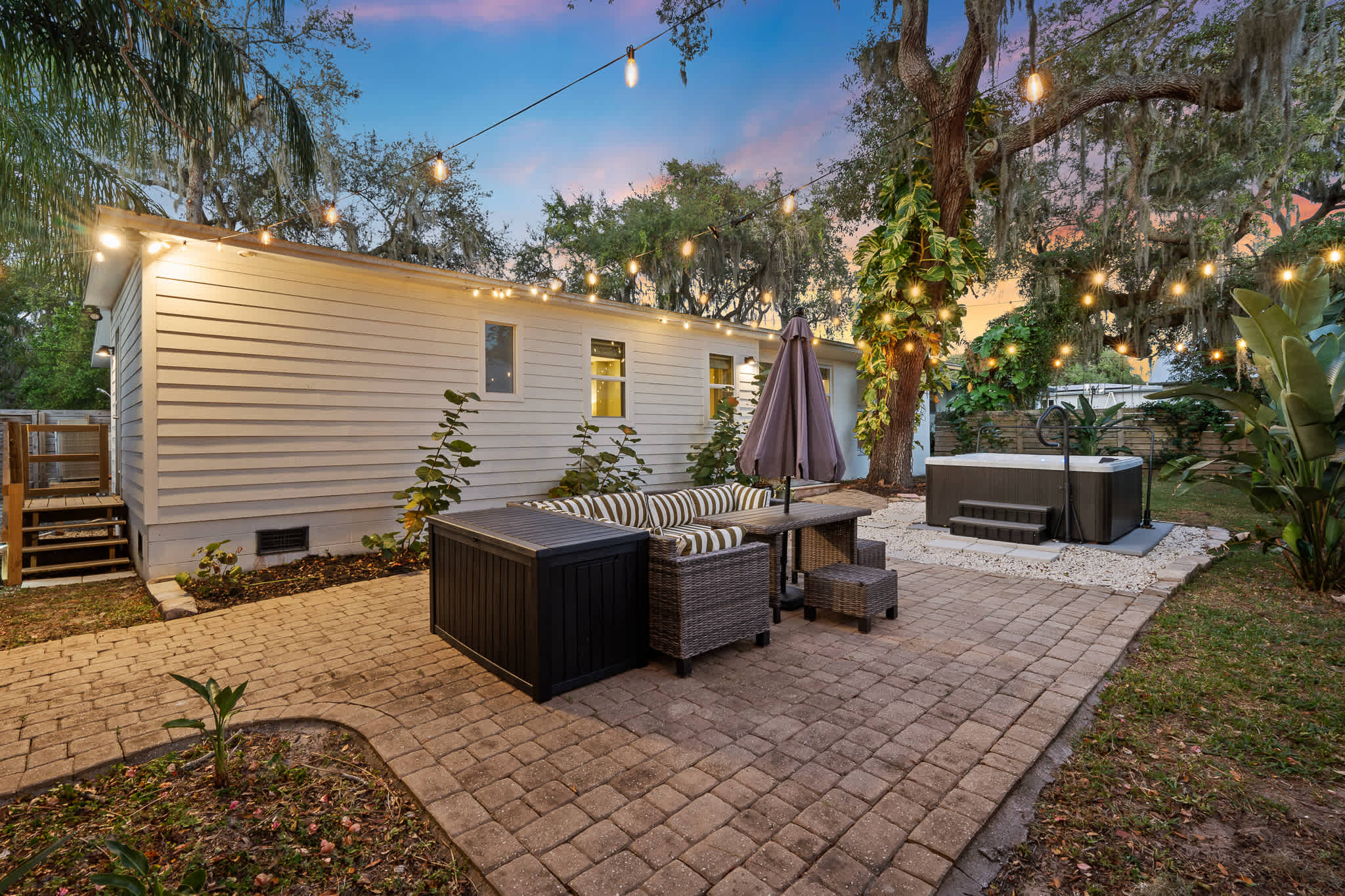 Boho Suite | Hot Tub | Walk to the Amp | Dogs OK — photo 16