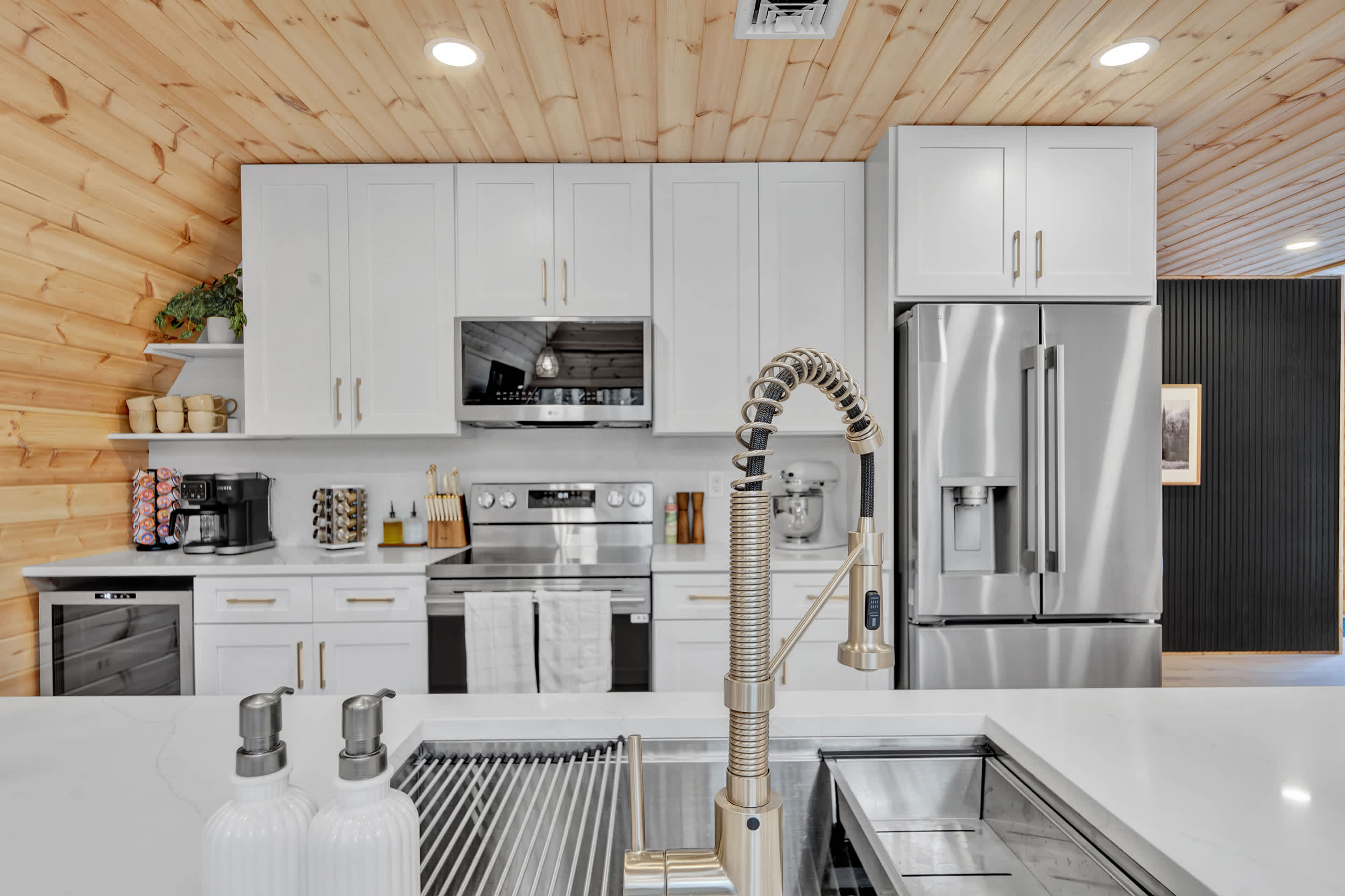A-Frame Cabin | Hot Tub | Theater & Game Lounge