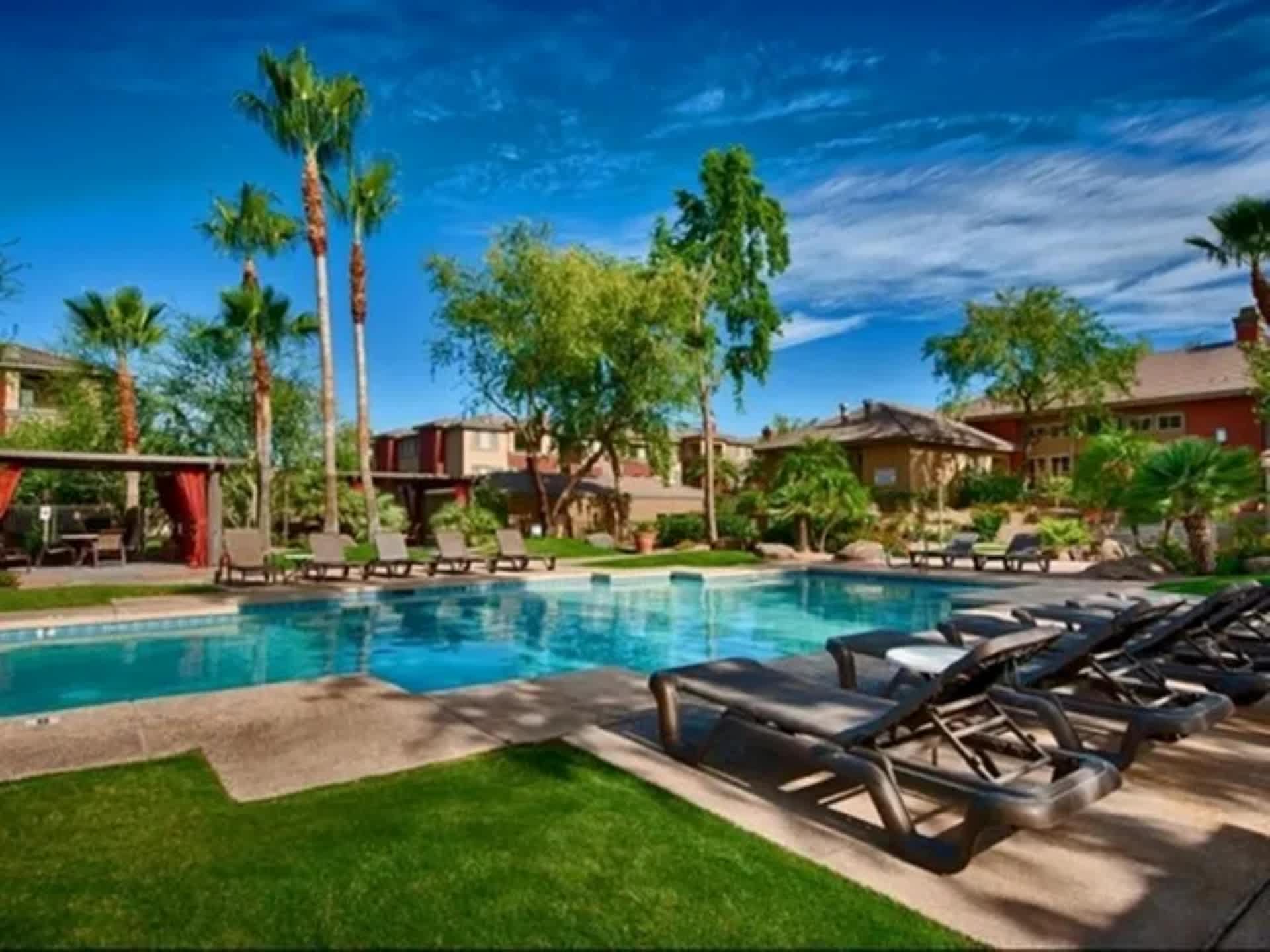 Gated Condo, Heated Pool, Spa, Gym, Near Zoo — Phoenix, AZ — vacation rental