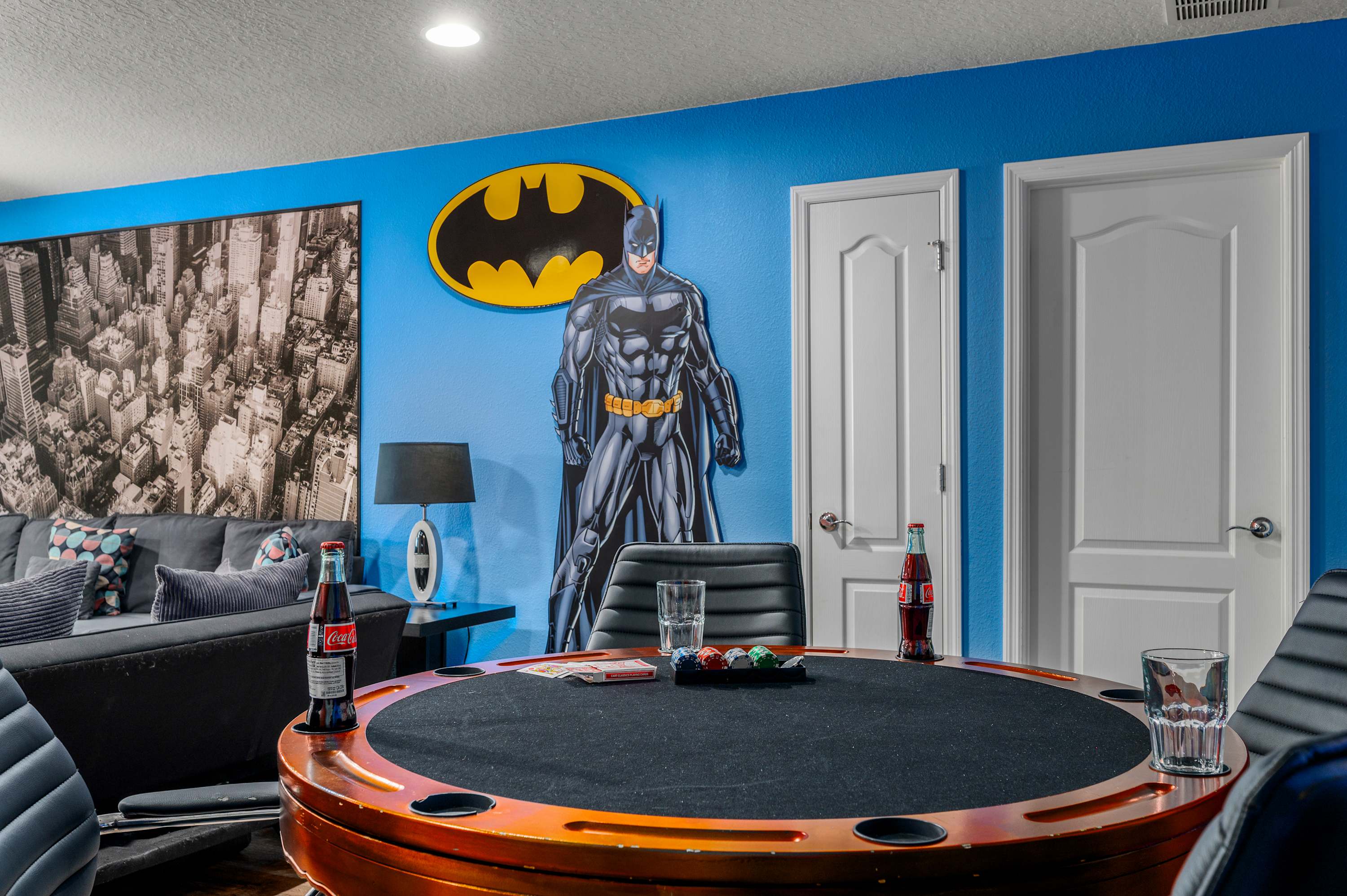 Spacious house w/private pool & water park access