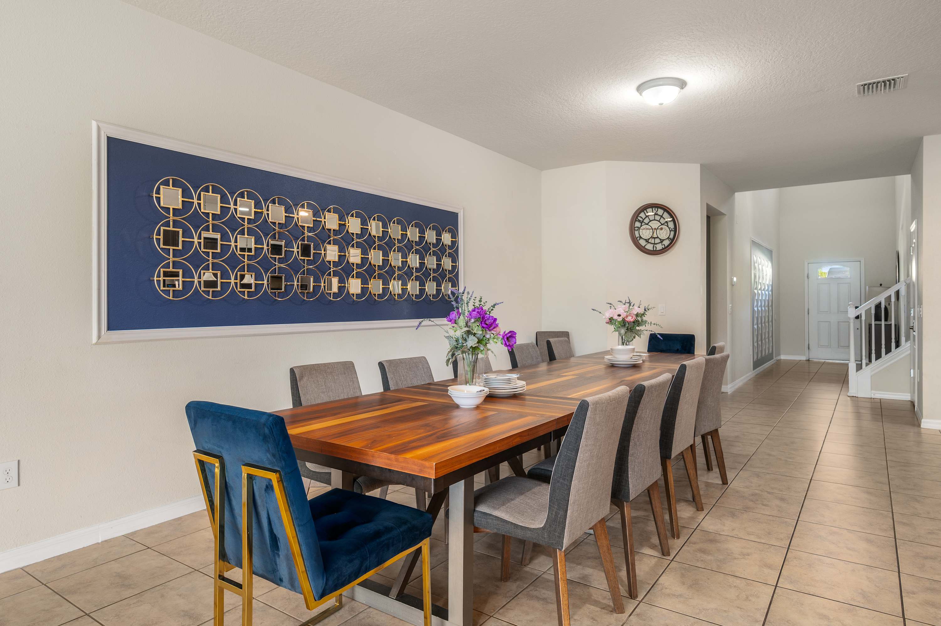 Spacious house w/private pool & water park access