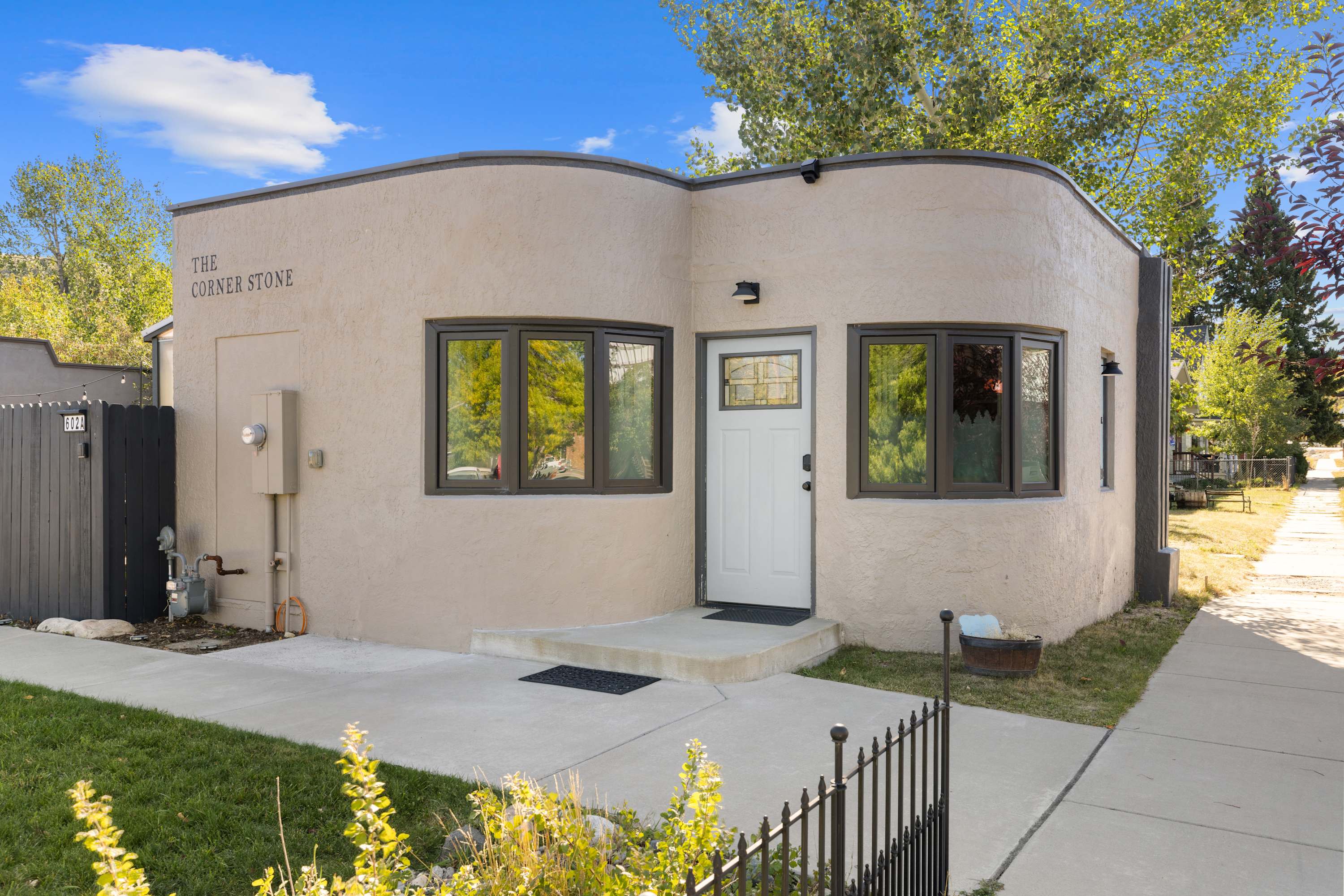 Cornerstone- Dog Friendly, Hot Tub, Wi-Fi on Broad — Red Lodge, MT — vacation rental