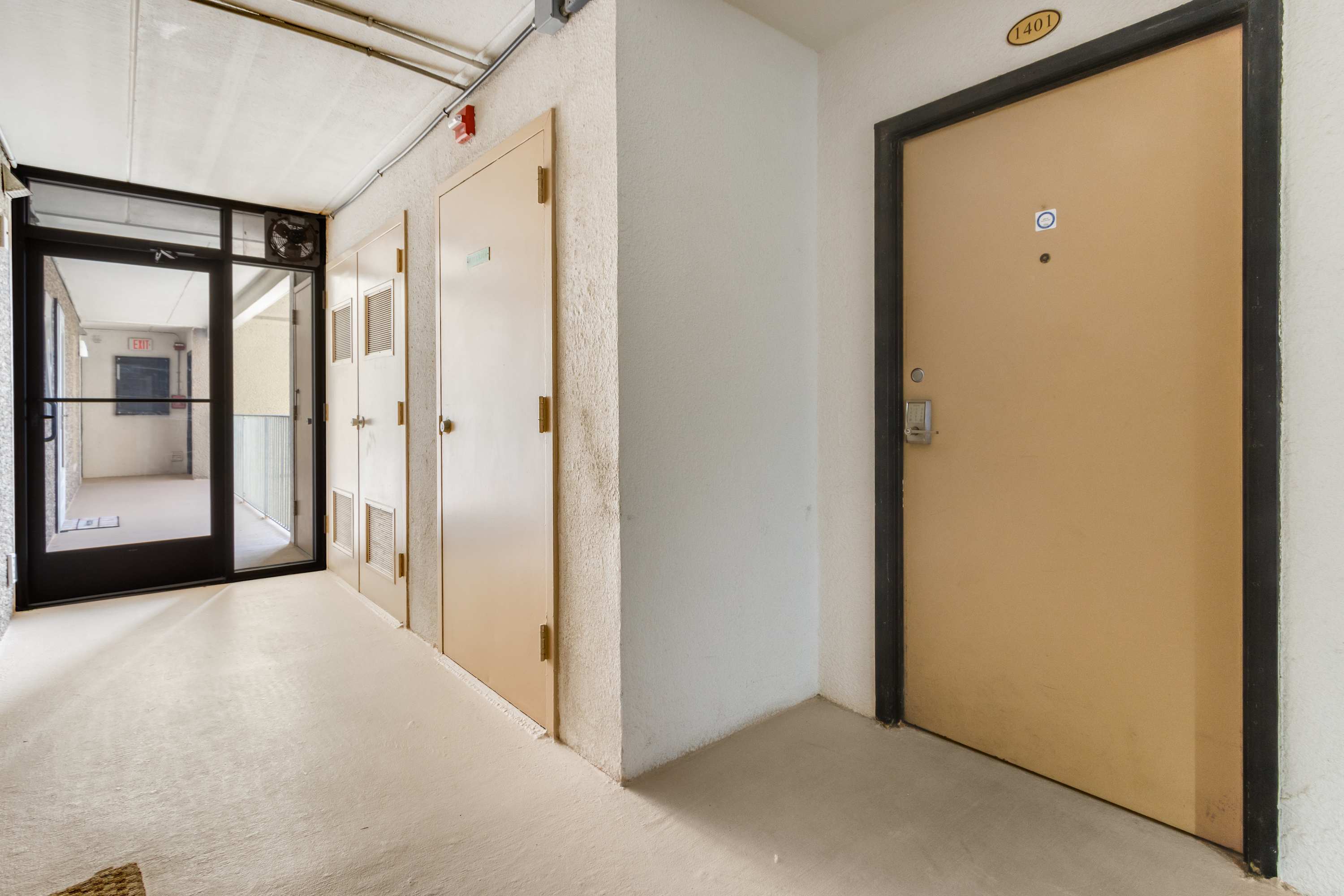 English Towers 1401