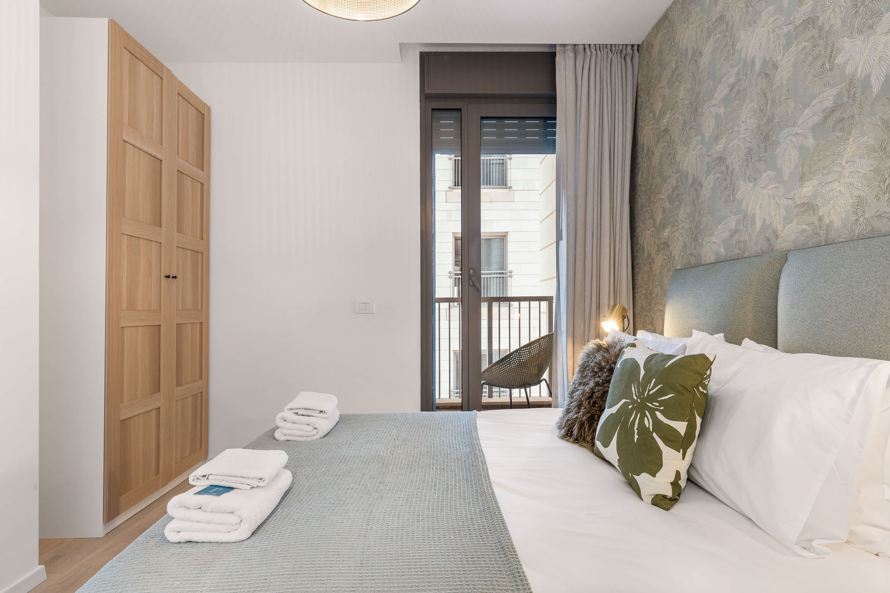 Magical 2 BDR Savyon View photo 17
