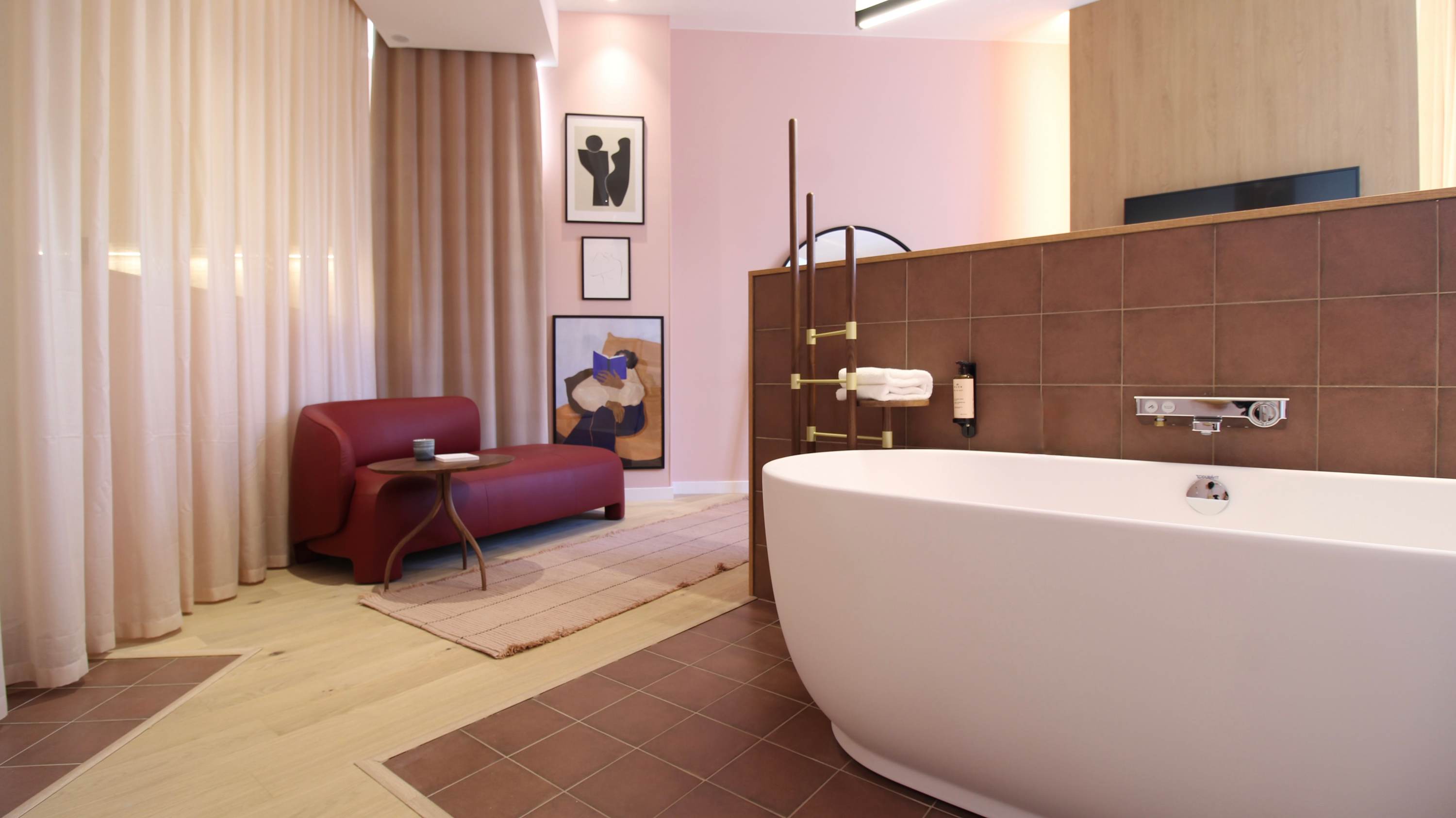 Suite Rubis by Ligne Roset — Lyon, Auvergne-Rhône-Alpes — vacation rental