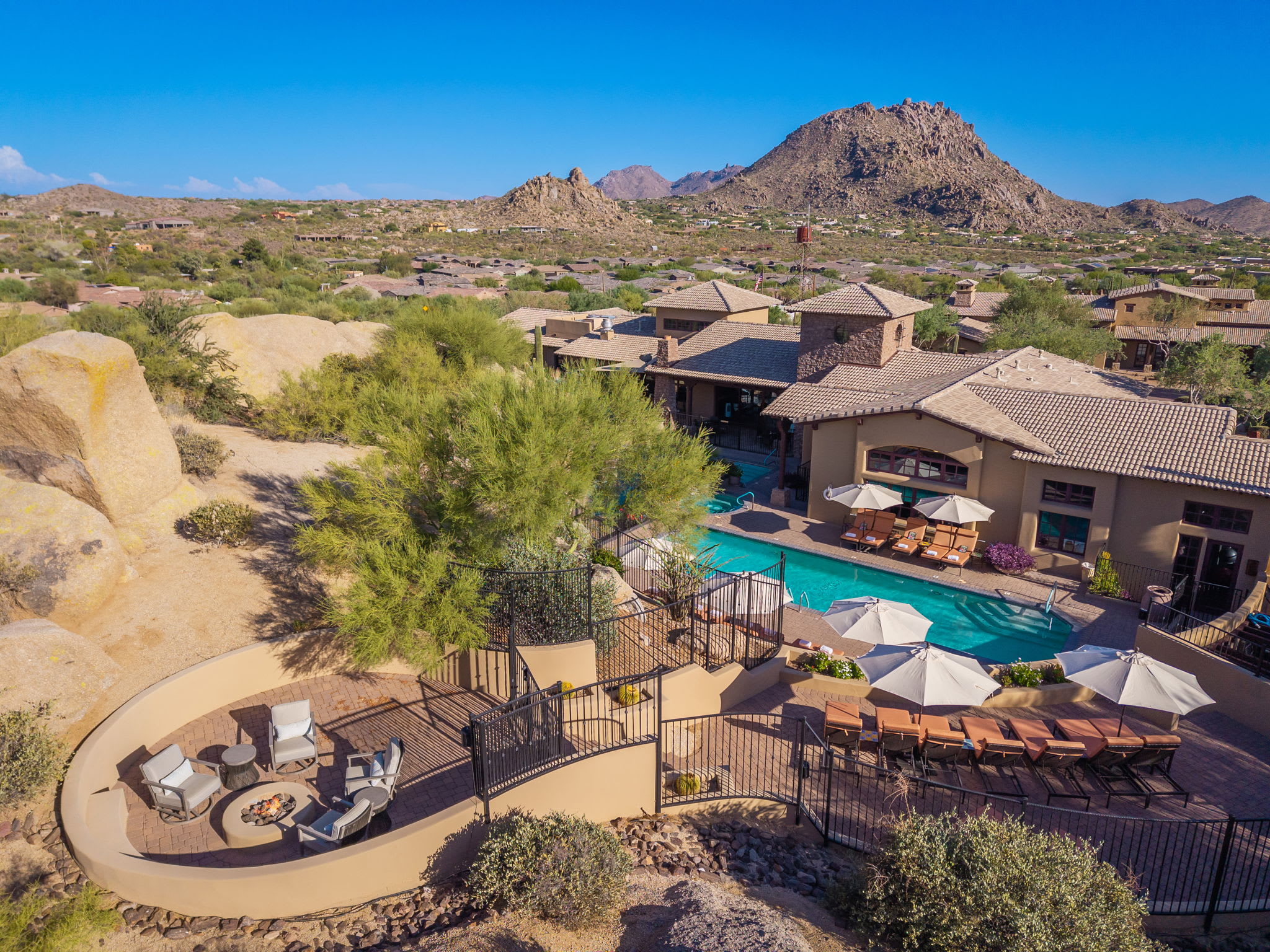Clubhouse Pools | Rocks 101 in North Scottsdale, AZ by Luxus Vacation Properties