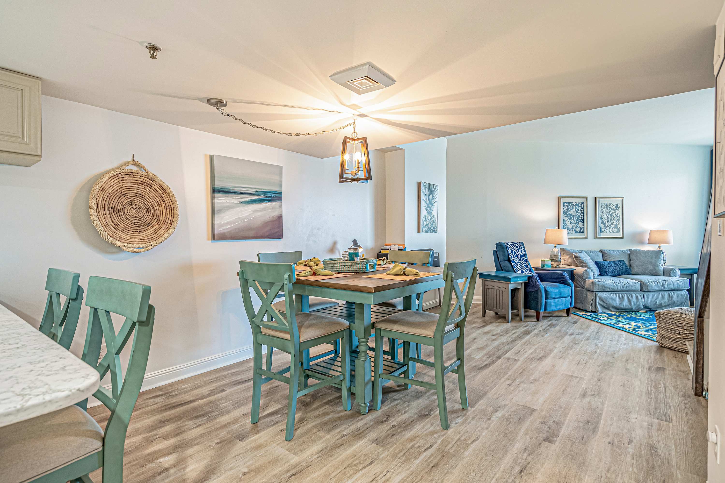 Table seats 4, island seats 2