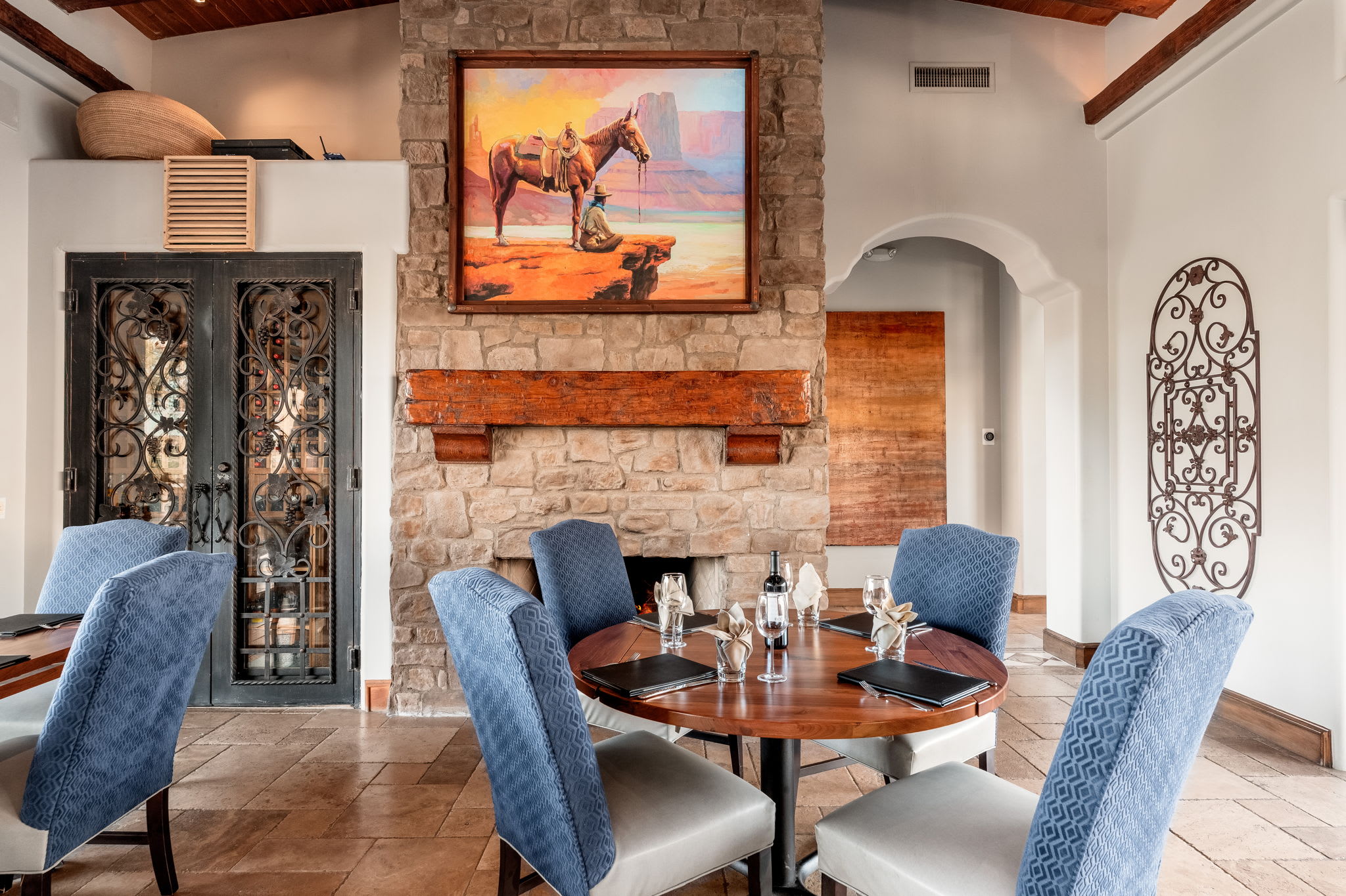 Clubhouse Bar/Restaurant | Rocks 103 in North Scottsdale, AZ by Luxus Vacation Properties