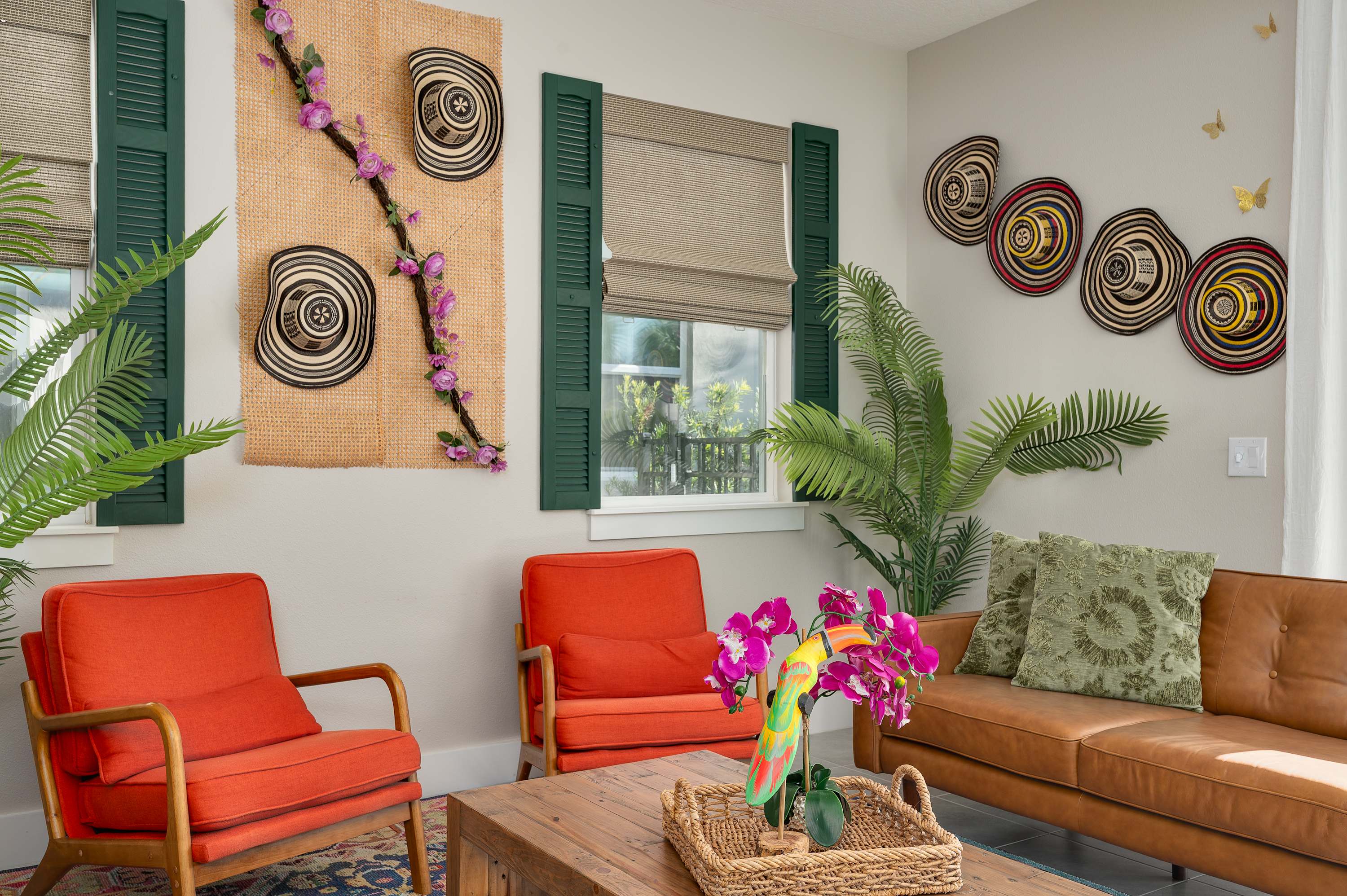 Family retreat w/pool, game room & cinema