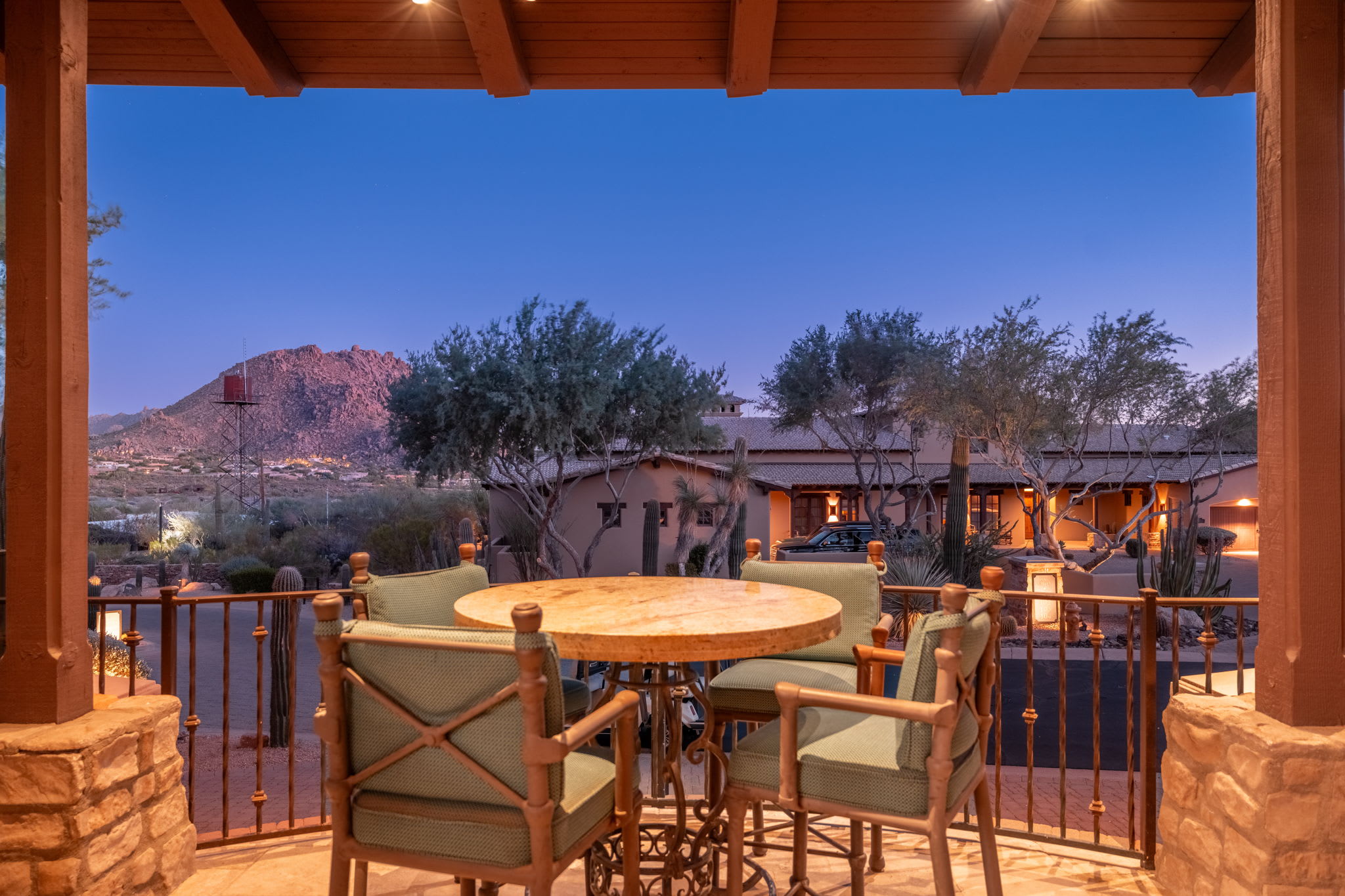 Clubhouse Front Patio | Rocks 122 in North Scottsdale, AZ by Luxus Vacation Properties
