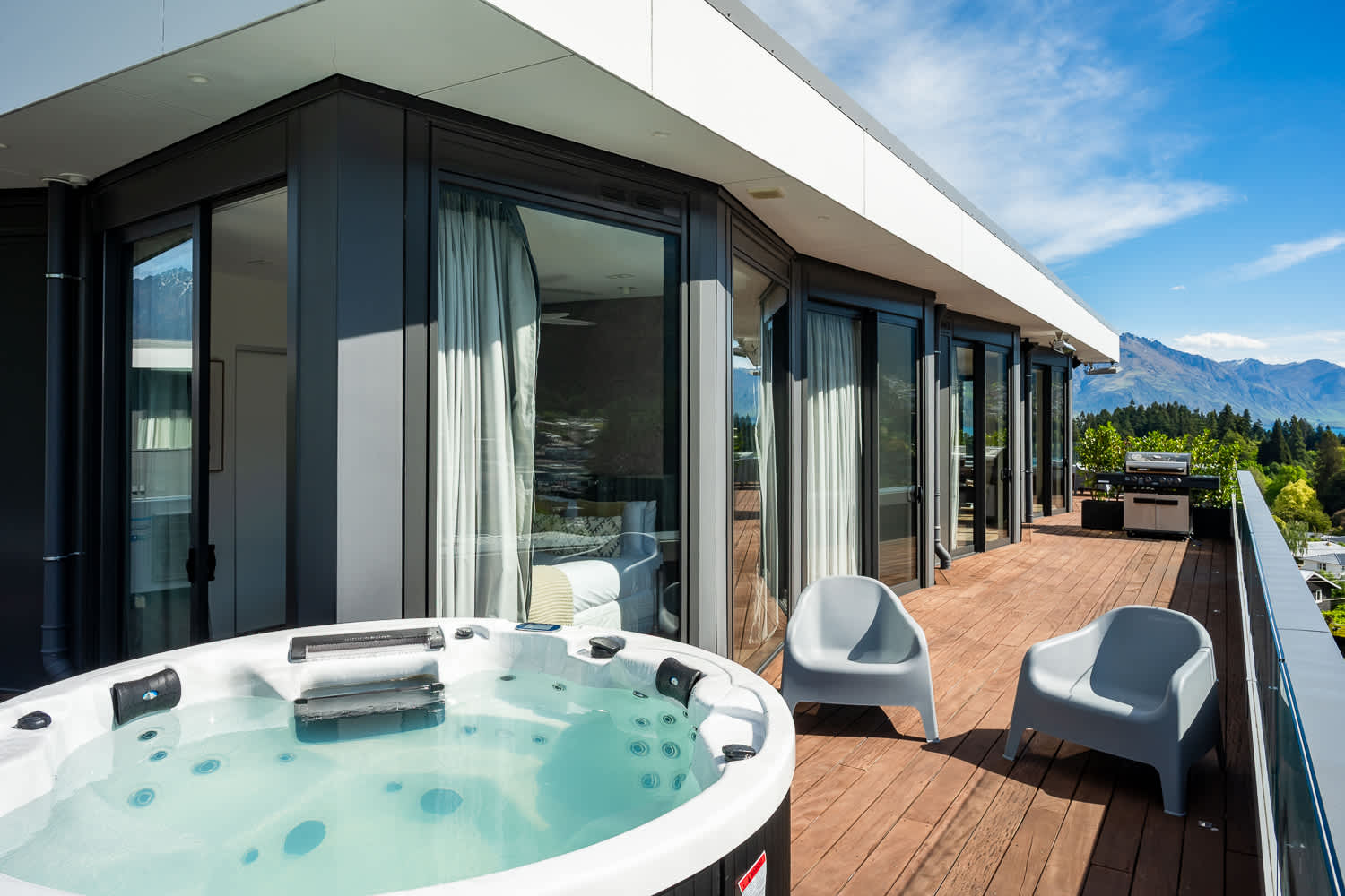 Queenstown luxury home booking