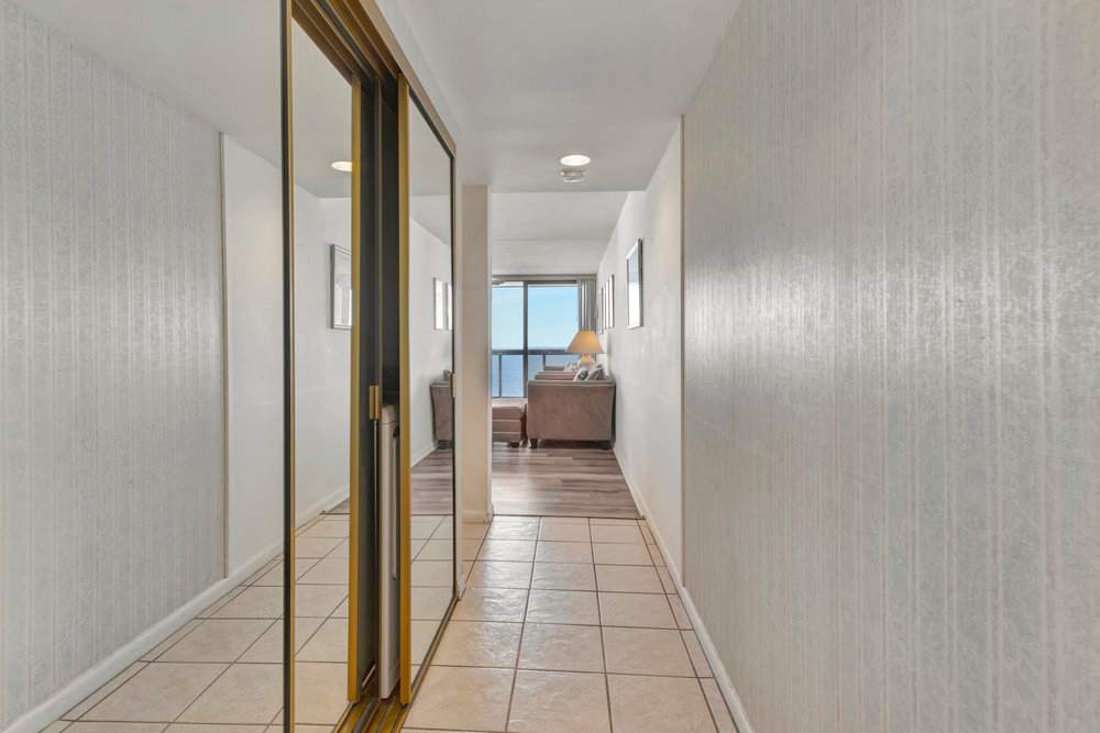 Golden Sands 1708