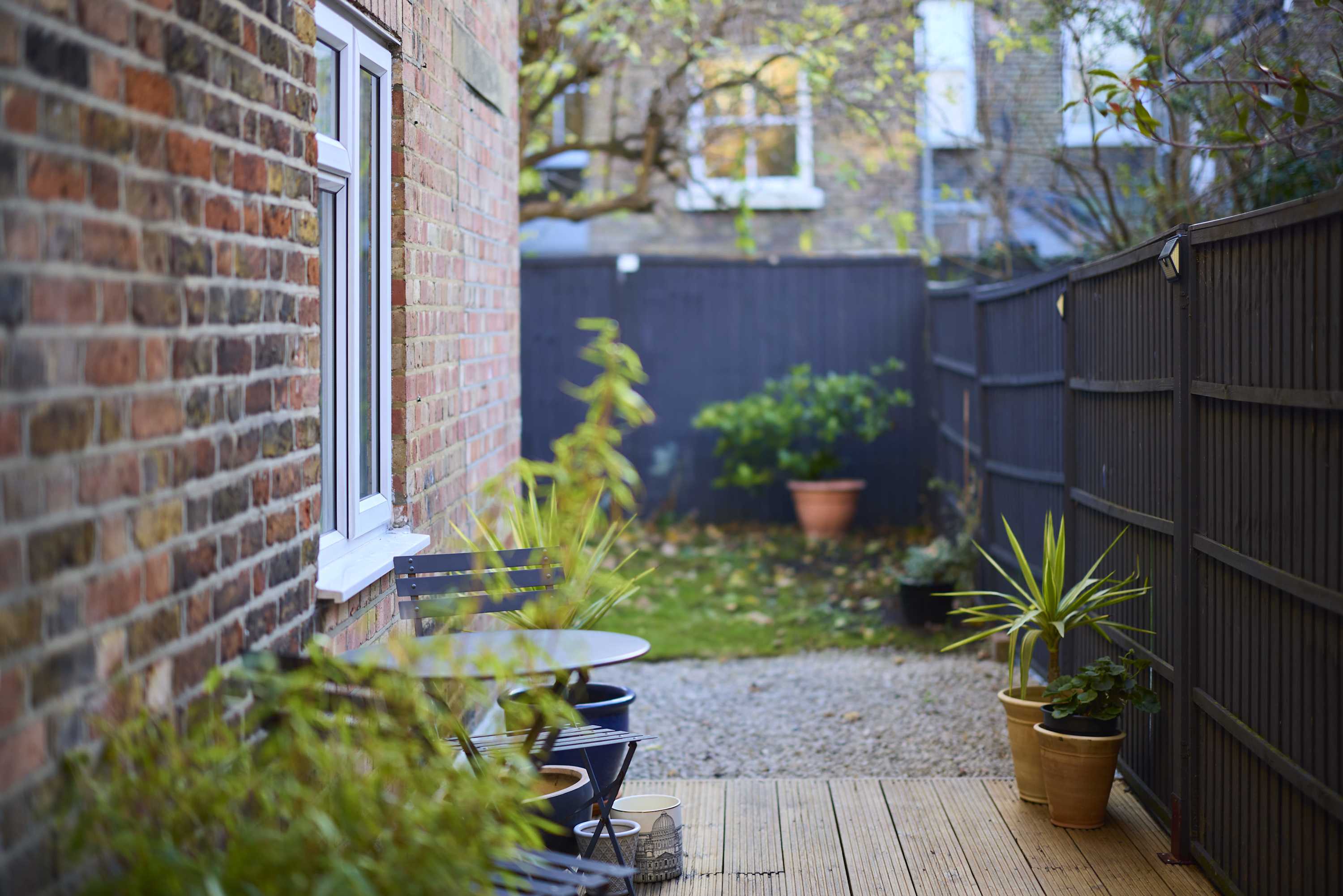 Tottenham Green Garden Flat in Colless Road 18 N15 4NR - Property image 17 - VivreStays