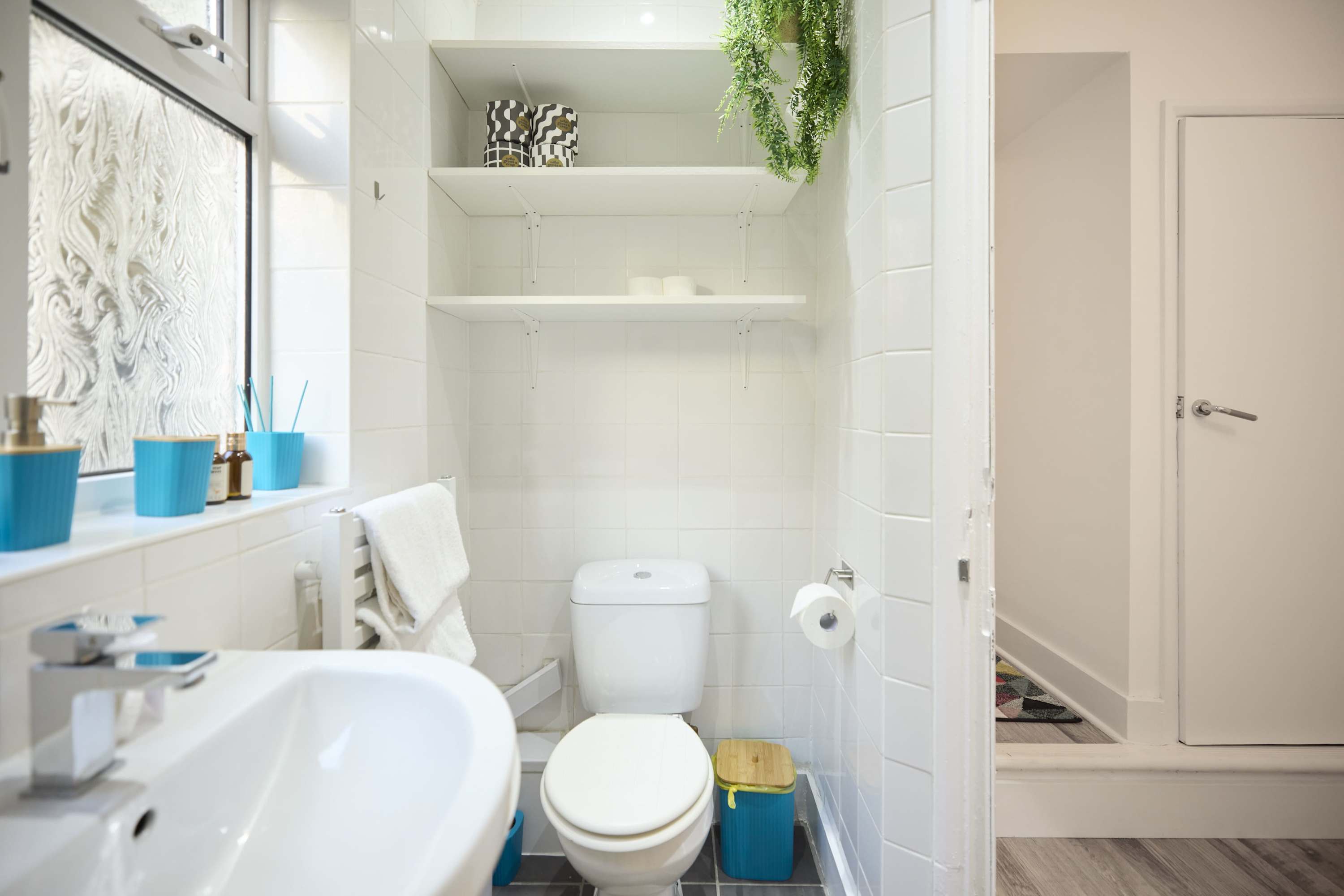 Tottenham Green Garden Flat in Colless Road 18 N15 4NR - Property image 16 - VivreStays