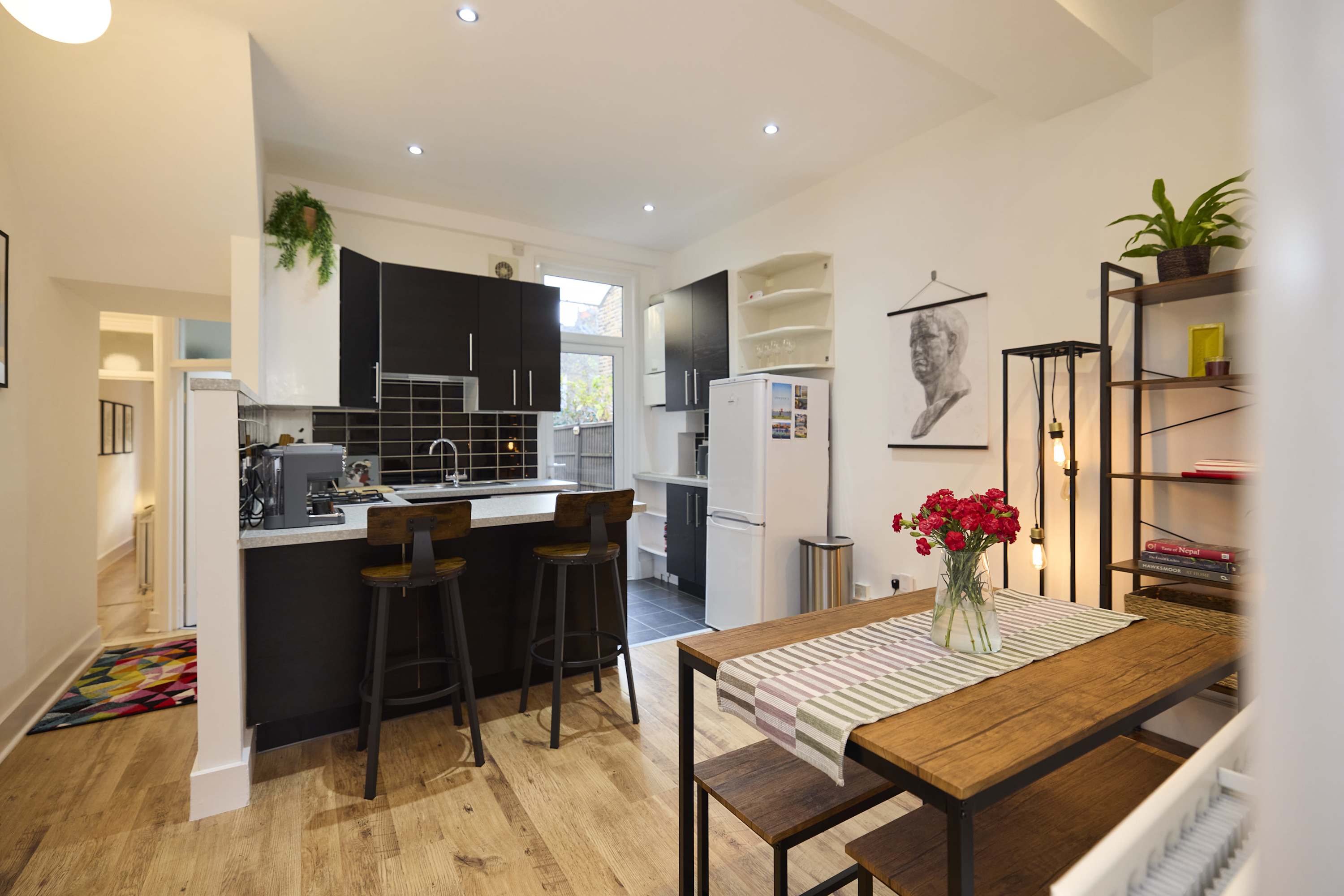 Tottenham Green Garden Flat in Colless Road 18 N15 4NR - Property image 2 - VivreStays