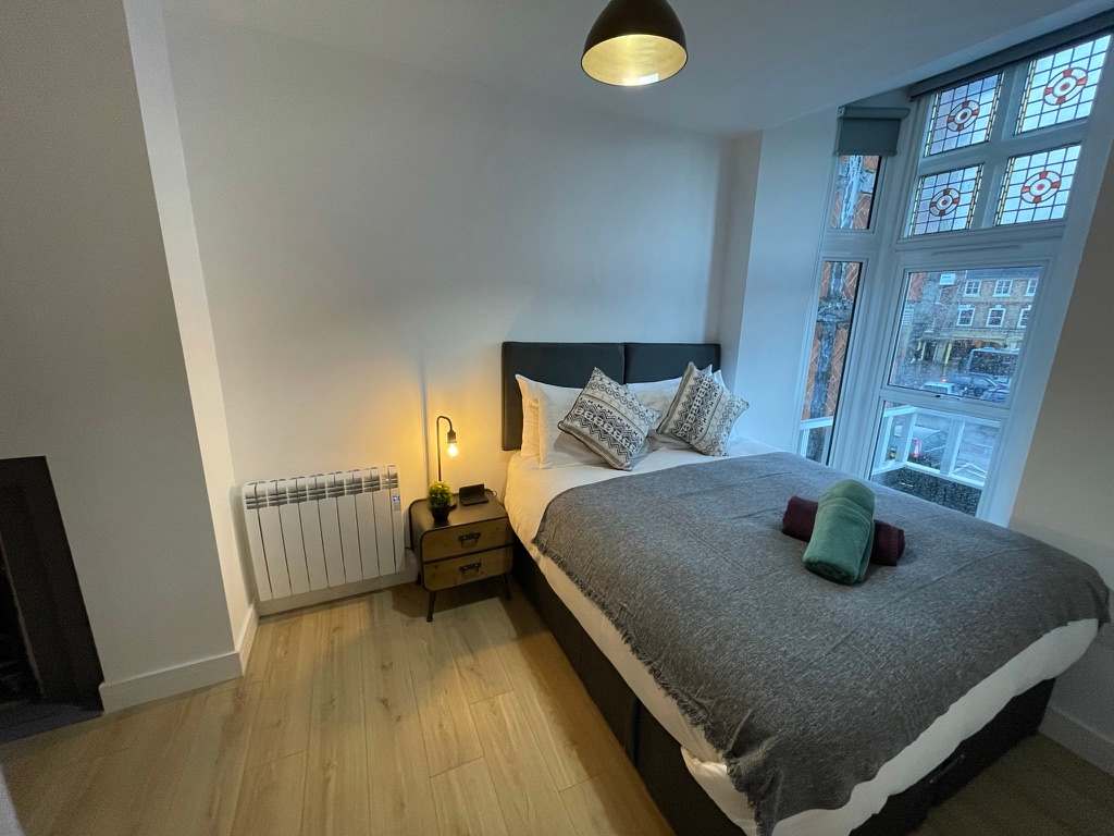 The Old Town Hall - Flat 4 in Market Place 39-40 OX12 8AW - Property image 14 - VivreStays