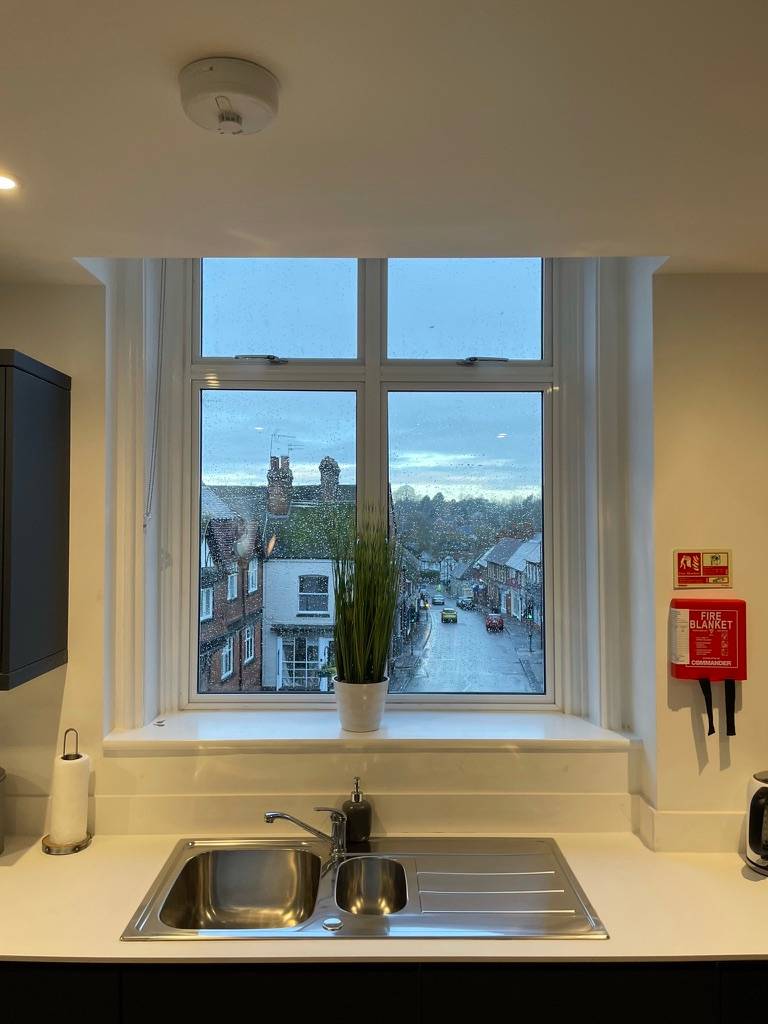 The Old Town Hall - Flat 4 in Market Place 39-40 OX12 8AW - Property image 19 - VivreStays