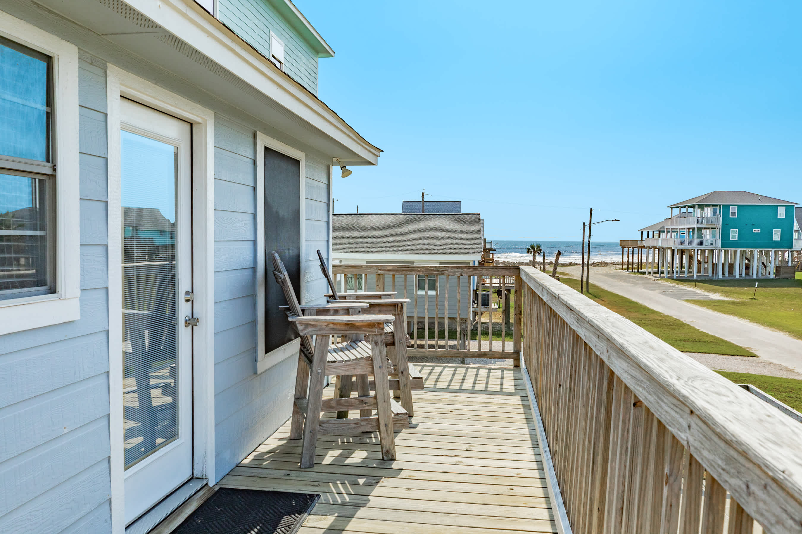 Beach Therapy 2nd Row Escape Steps from Surf 7