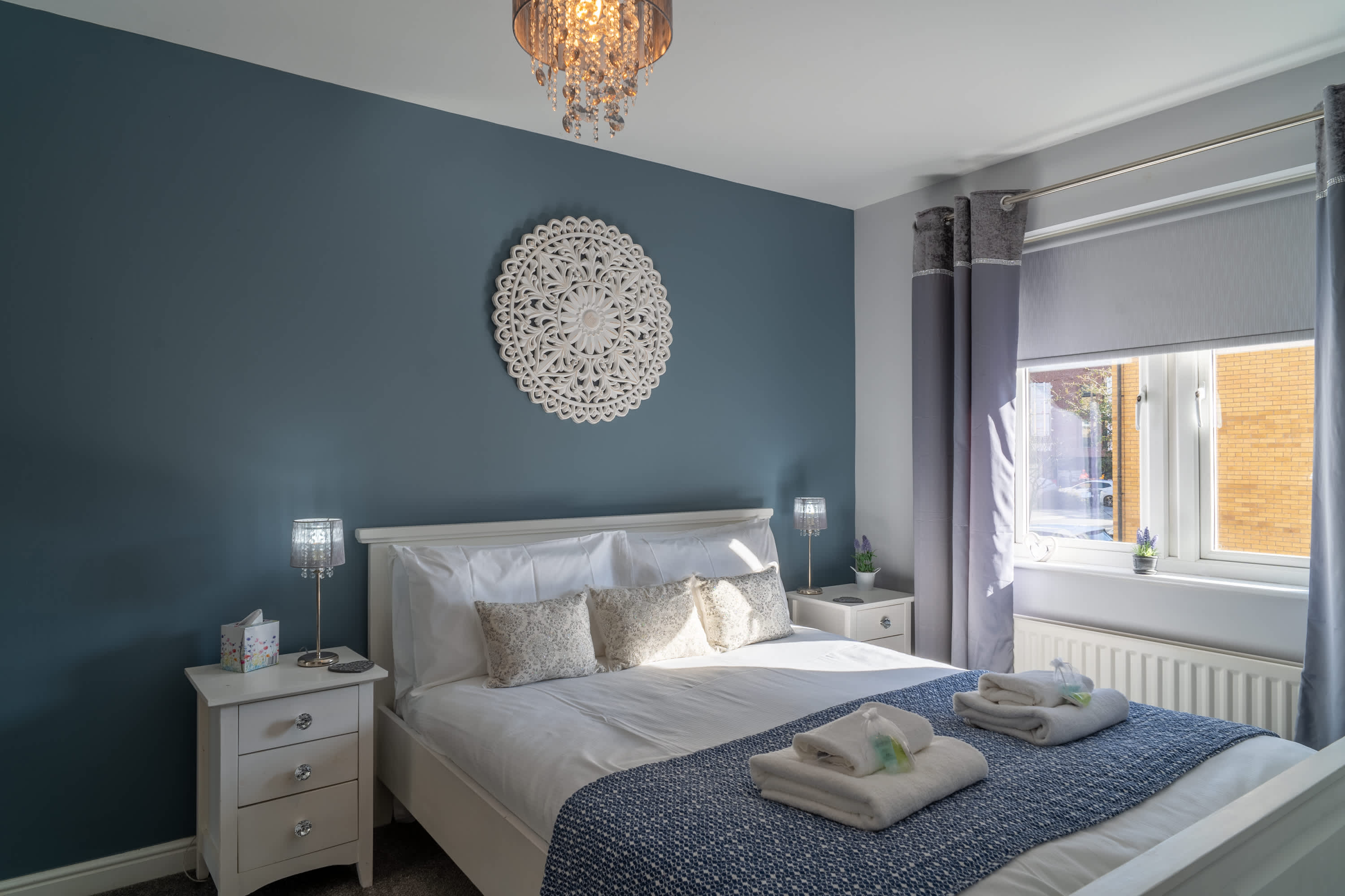View Blue Bridge View - River View & Free Parking in 8 William Court YO10 4NL Blue Bridge View - River View & Free Parking in 8 William Court YO10 4NL - Property image 28 - VivreStays