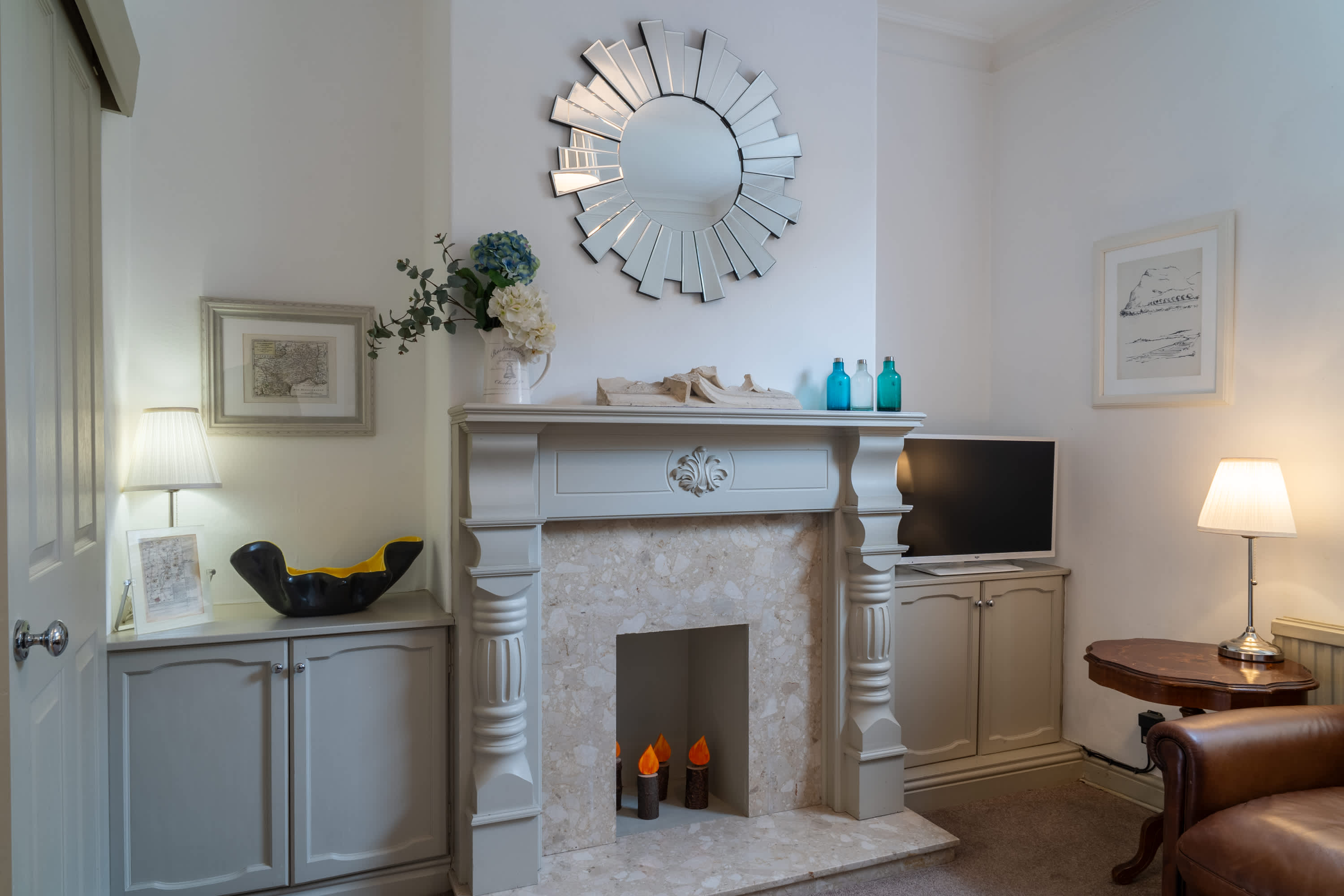 Chic York City Center Apt + Patio & Free Parking in Saint Denys Road 57 YO1 9QD - Property image 30 - VivreStays