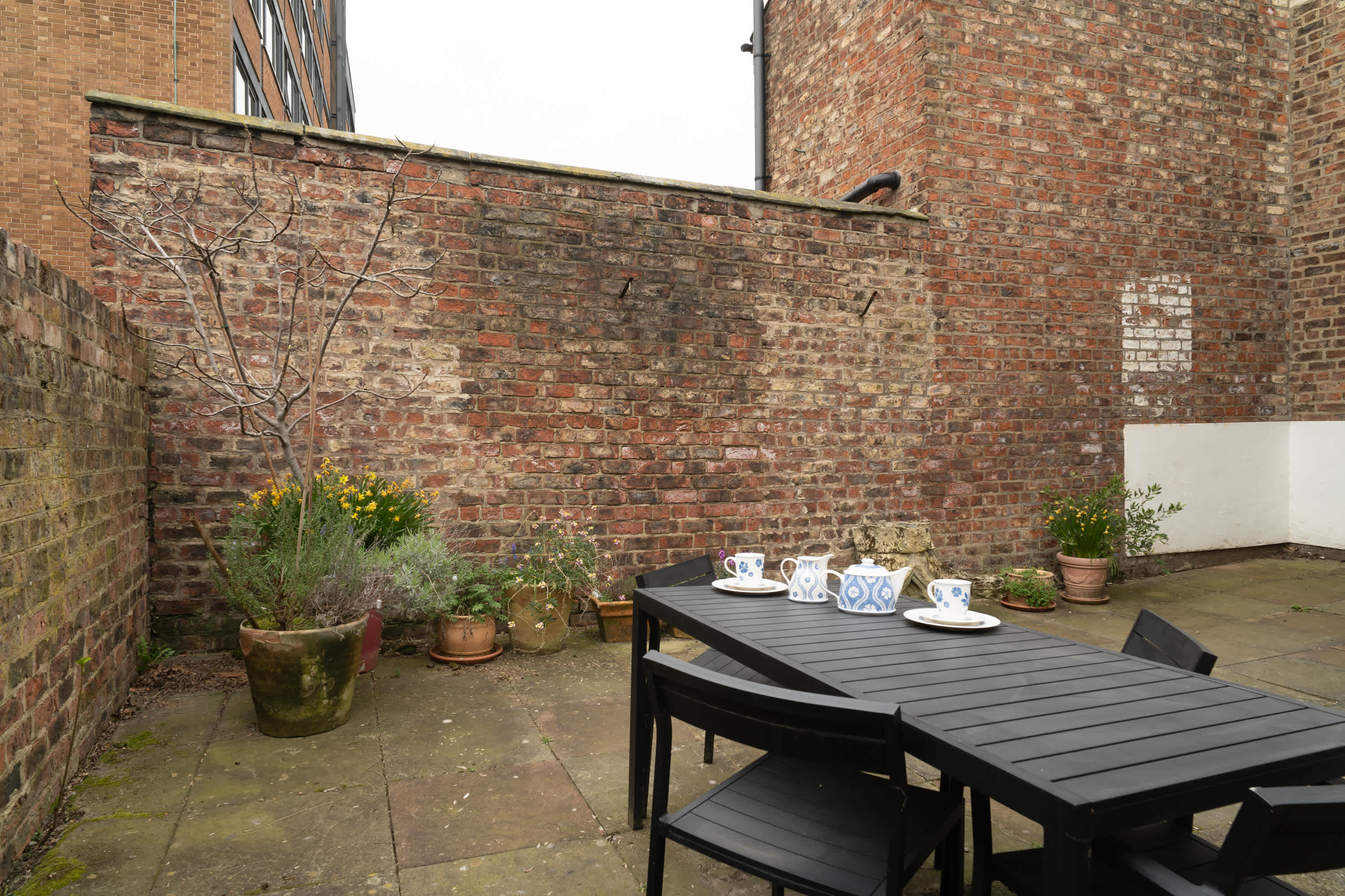 Chic York City Center Apt + Patio & Free Parking in Saint Denys Road 57 YO1 9QD - Property image 36 - VivreStays