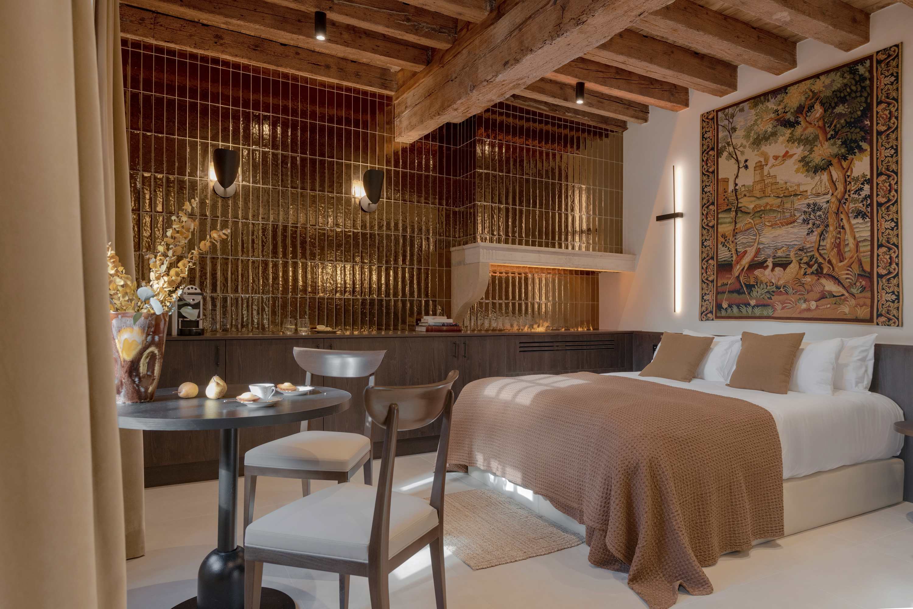 Suite Médaillon — Pérouges, Auvergne-Rhône-Alpes — vacation rental