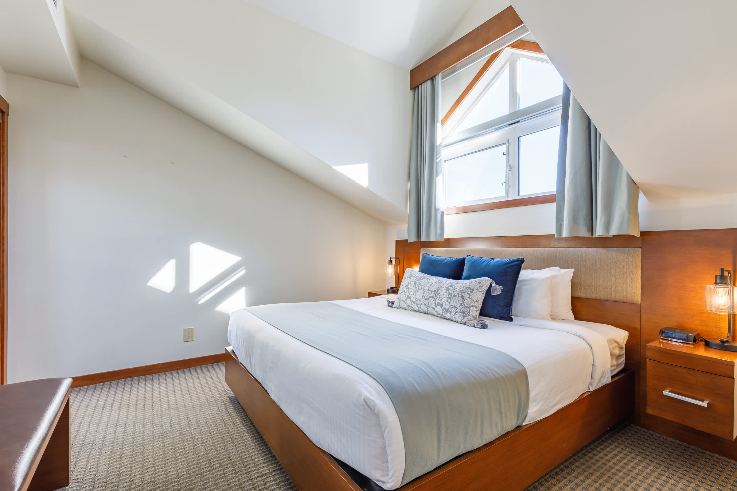 Falcon Crest Sunrise Retreat 5