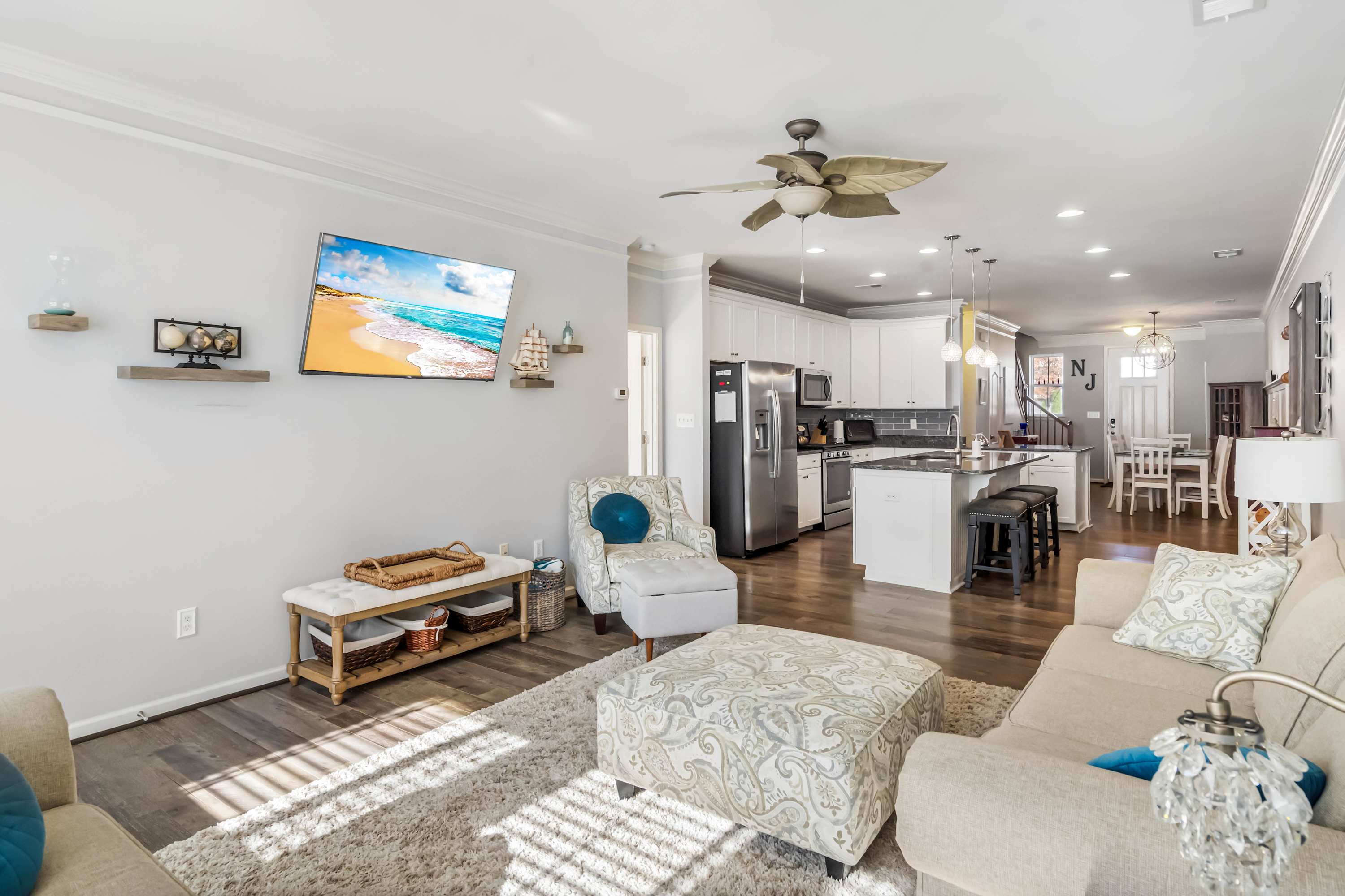 Old Canal Getaway, Stay for 6