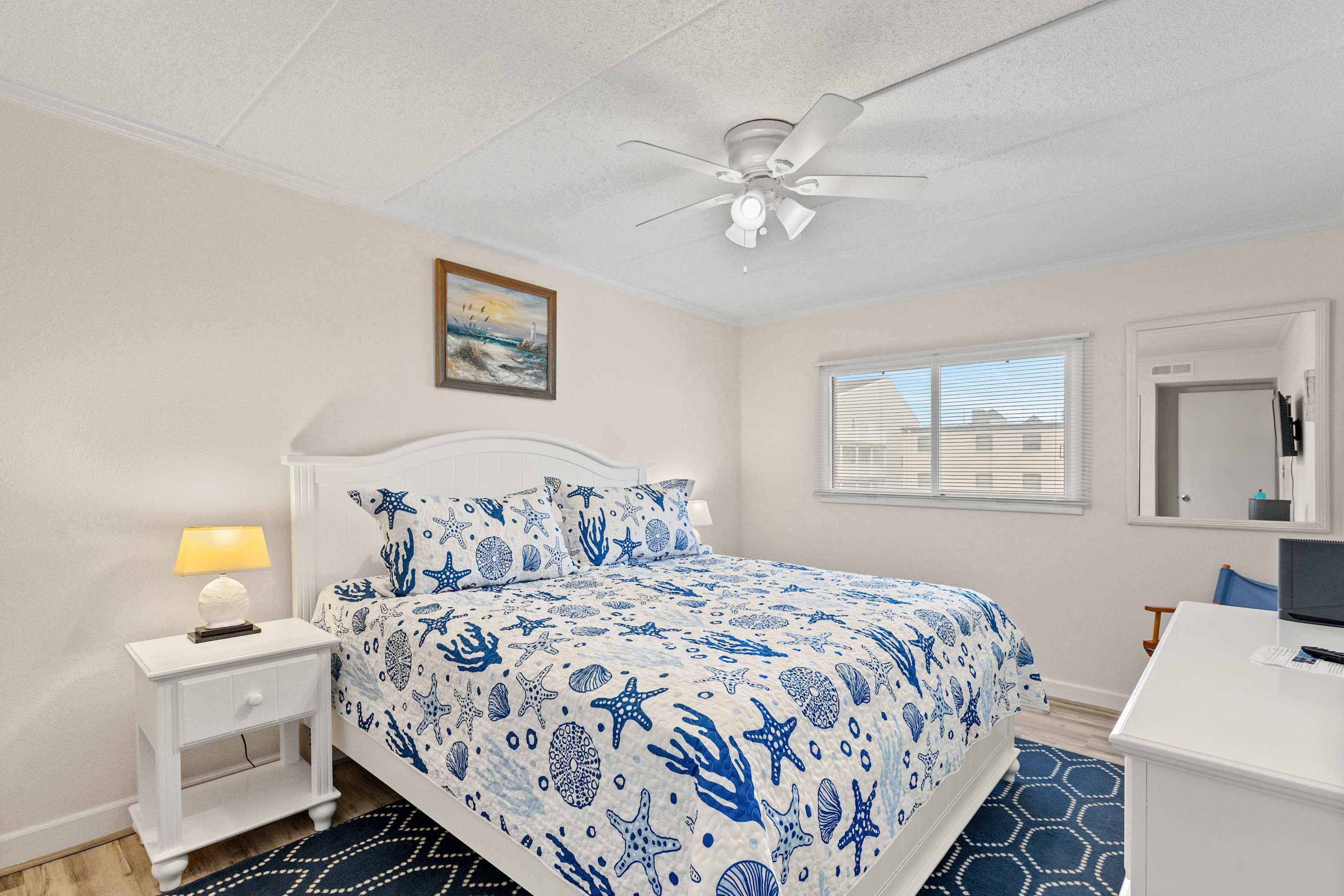 Salty Sands 4 208