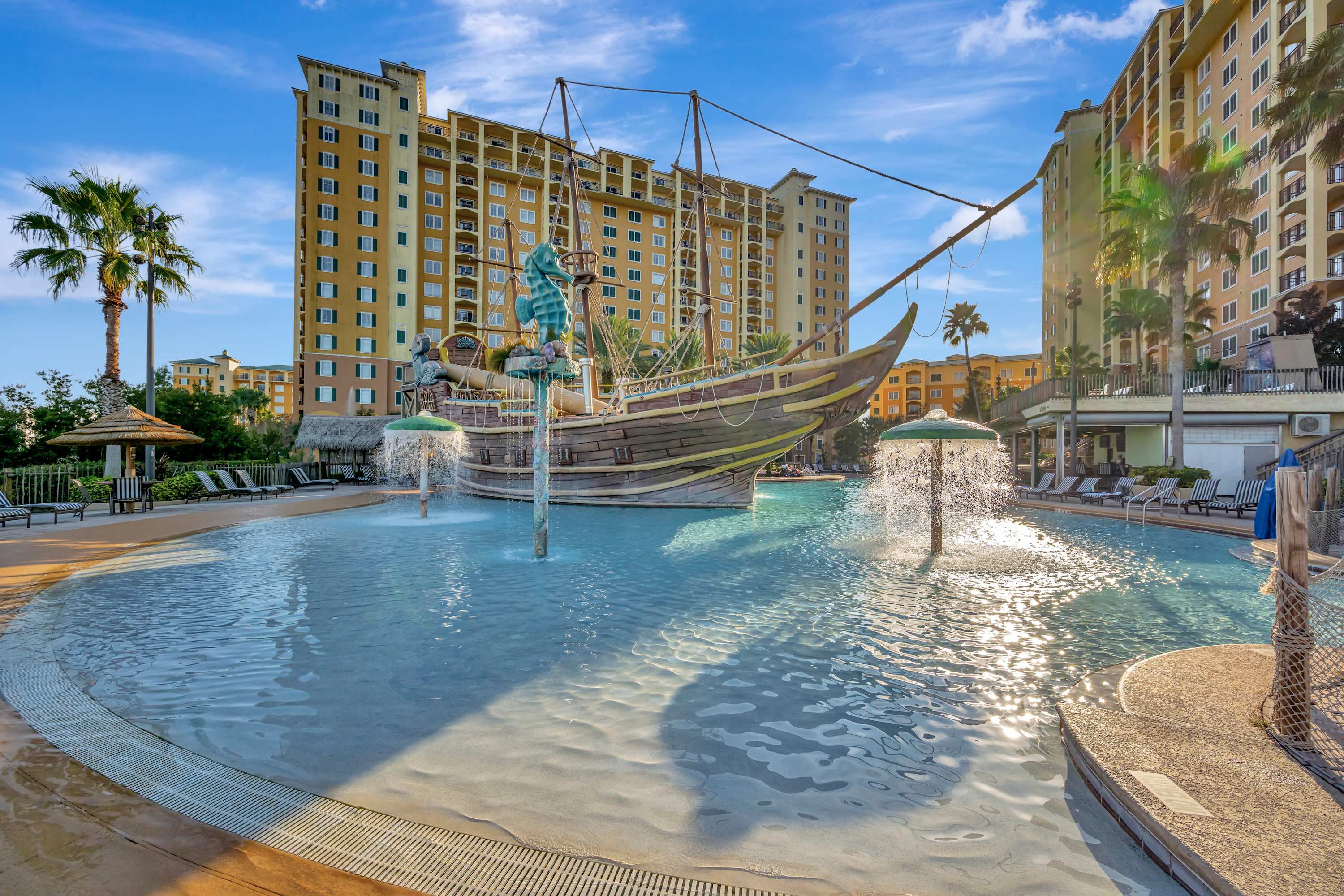 Only 7 Minutes to Disney! 2b Resort Condo & Pool! — Orlando, FL — vacation rental
