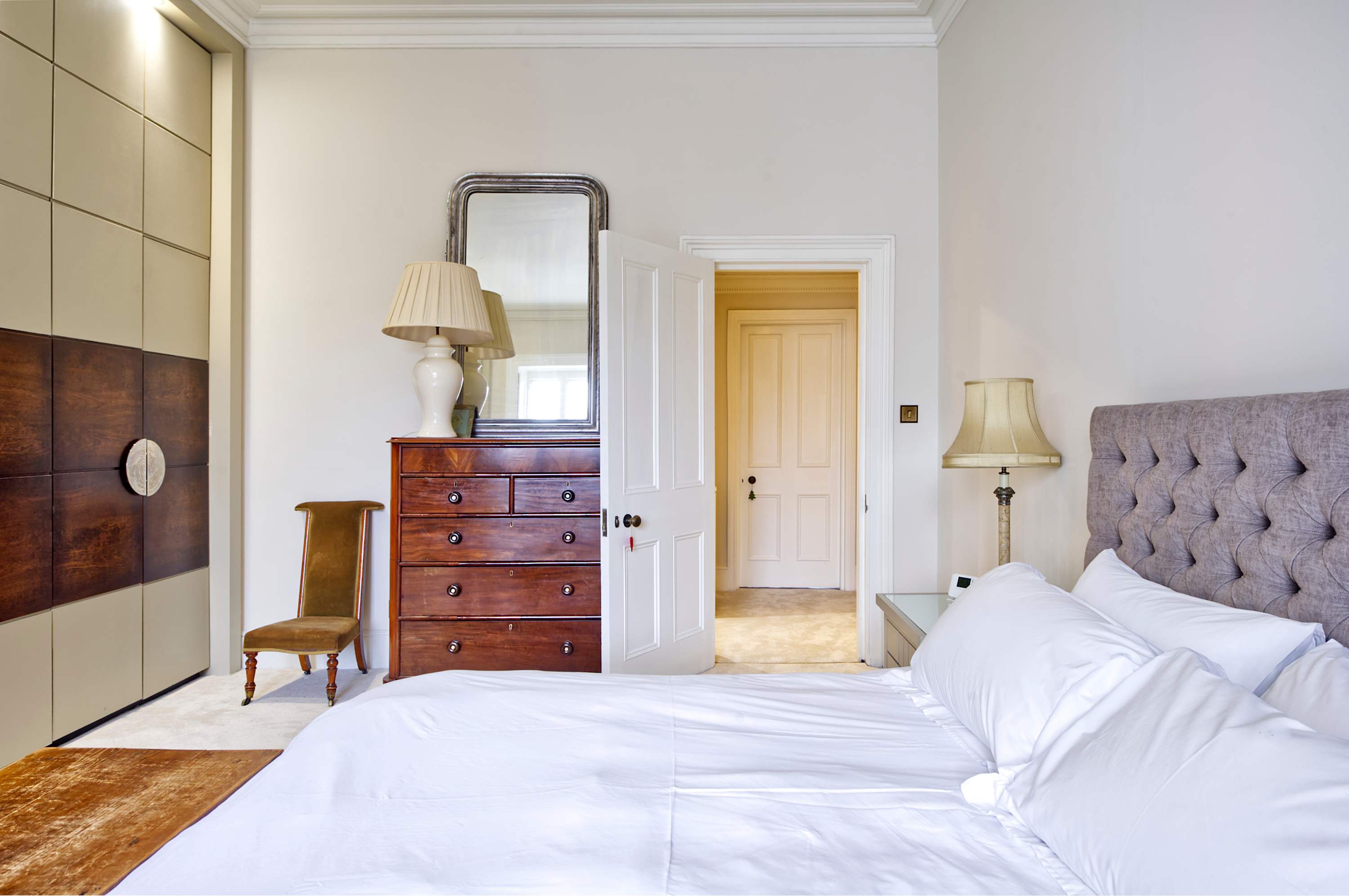 Grand 2 bedroom Flat, Kensington in Queen's Gate 7 SW7 5EH - Property image 15 - VivreStays