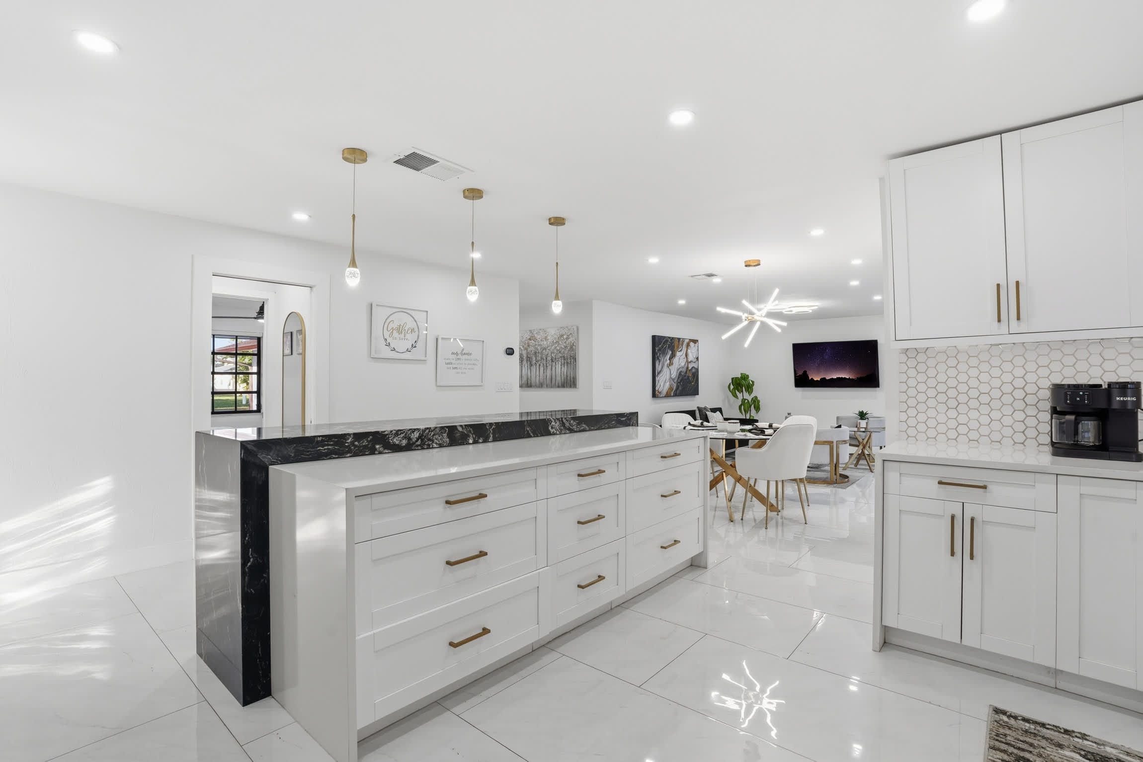 Remodeled Close to Beach With Heated Pool | Photo 7