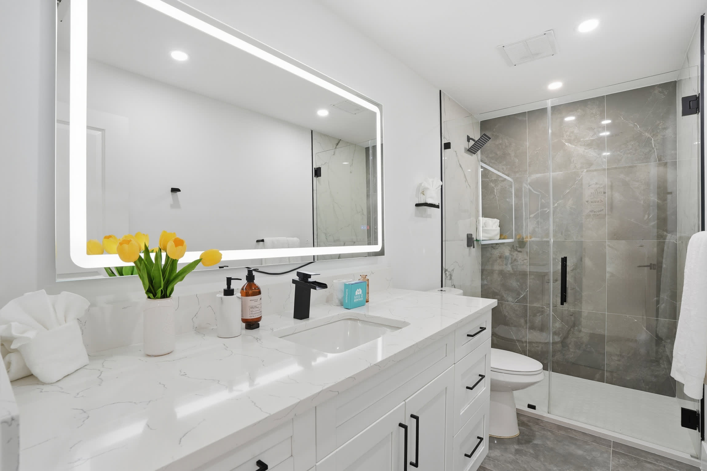 Remodeled Close to Beach With Heated Pool | Photo 15