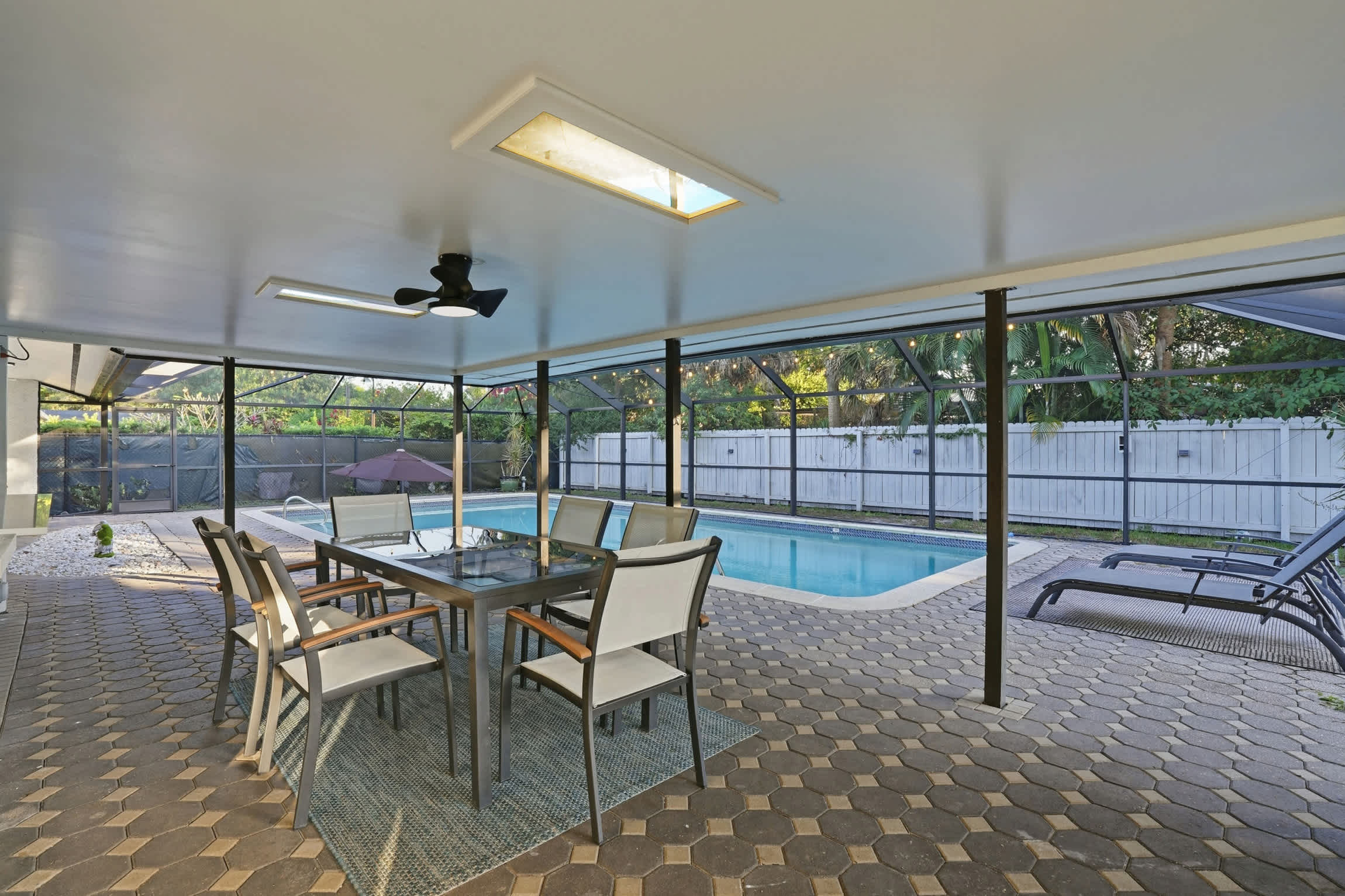 Remodeled Close to Beach With Heated Pool | Photo 26