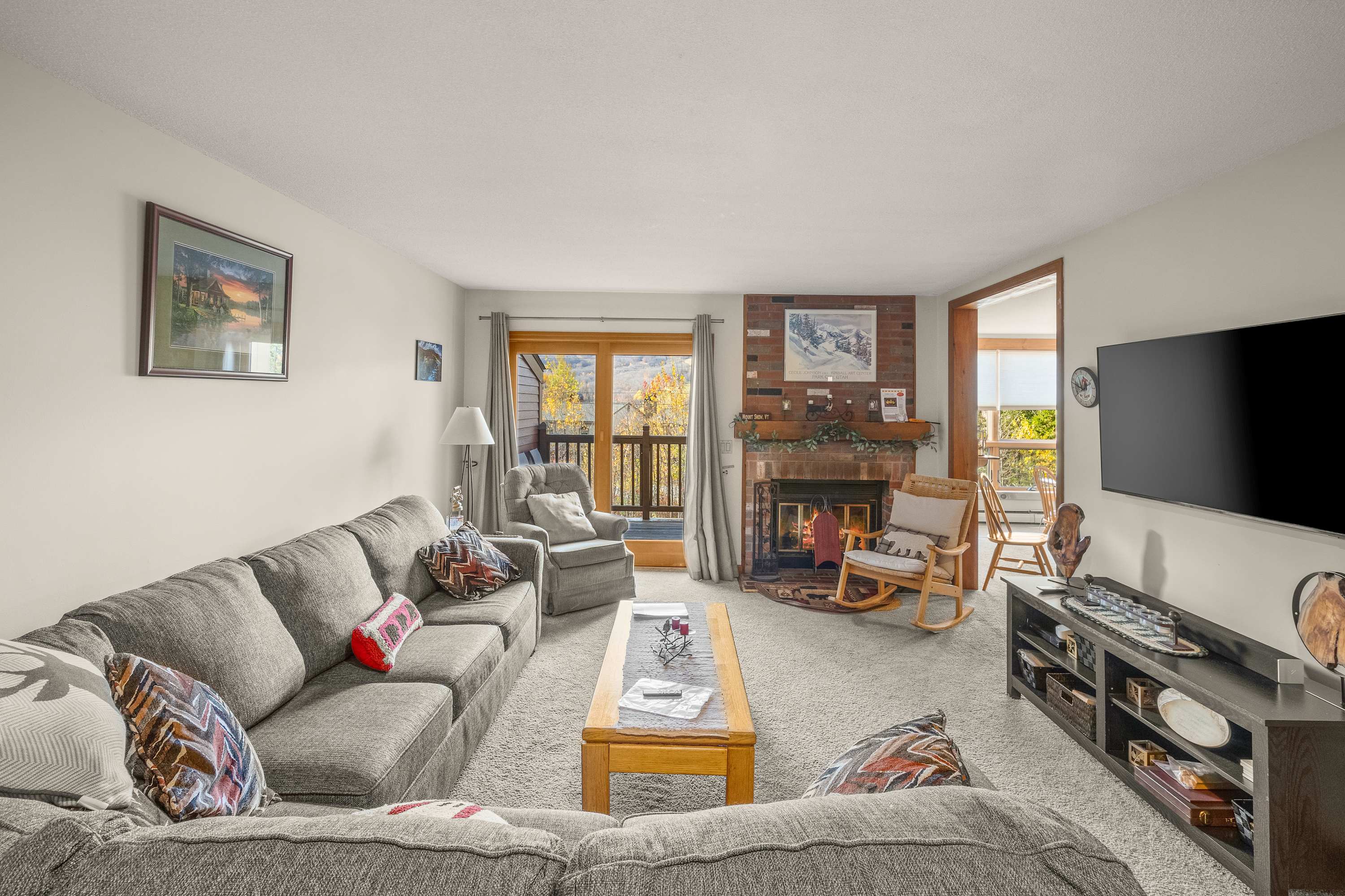 White Oak Lodge Shuttle to Mt Snow w Fireplace