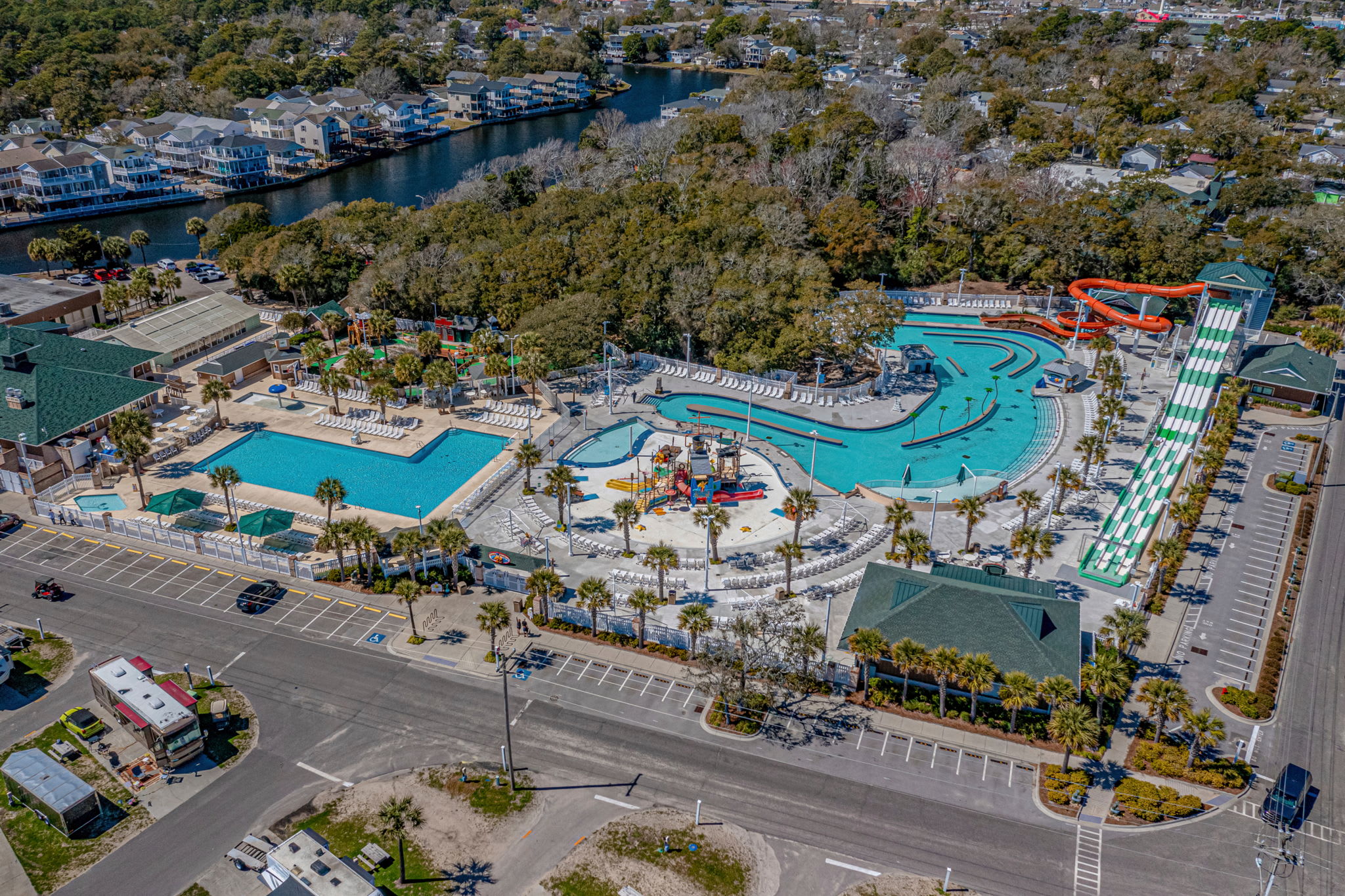Ocean Lakes Oasis 1049 Beach House 4