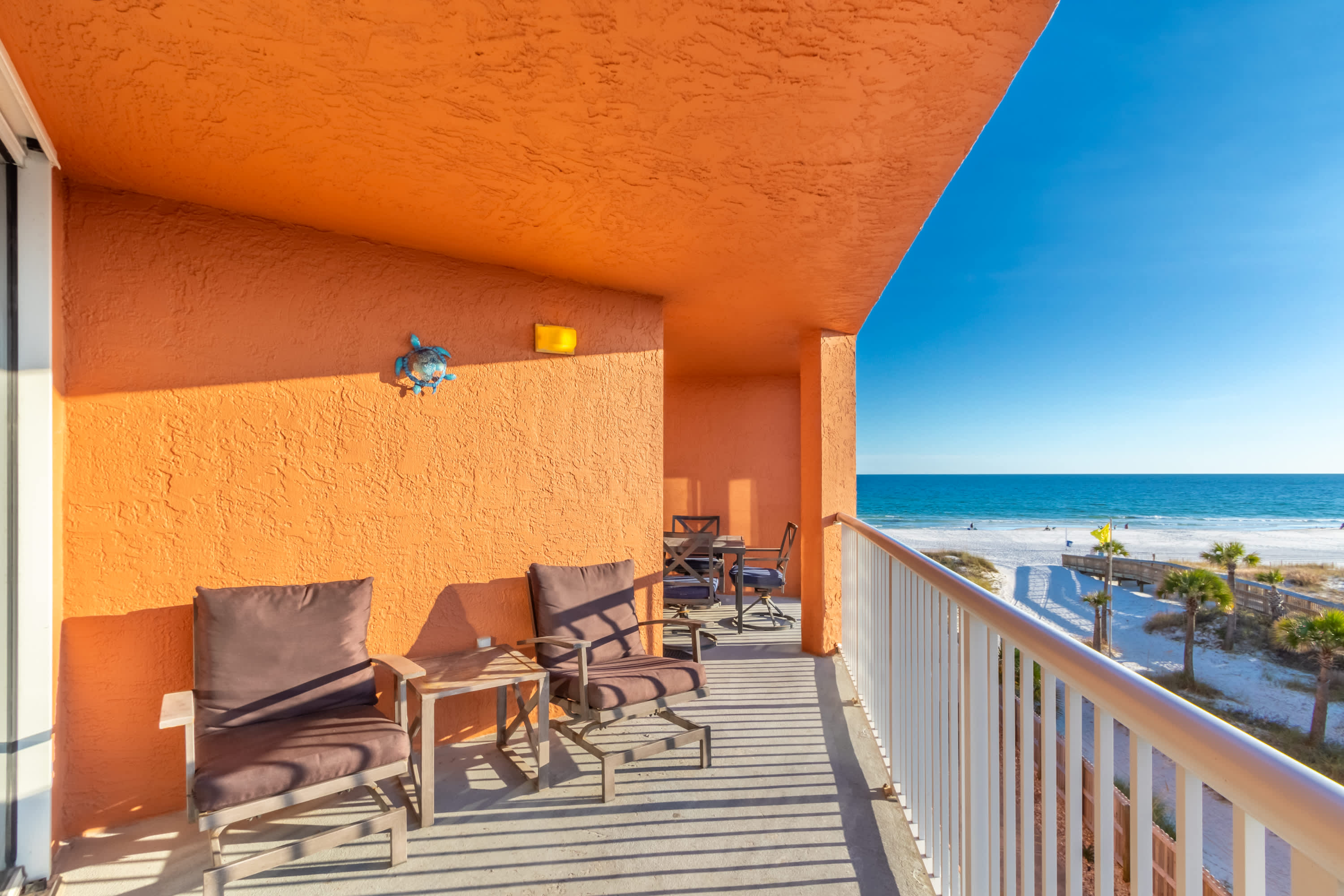 Gulf View | 2 Bed, Beaches, Pool. Dining, and Fun