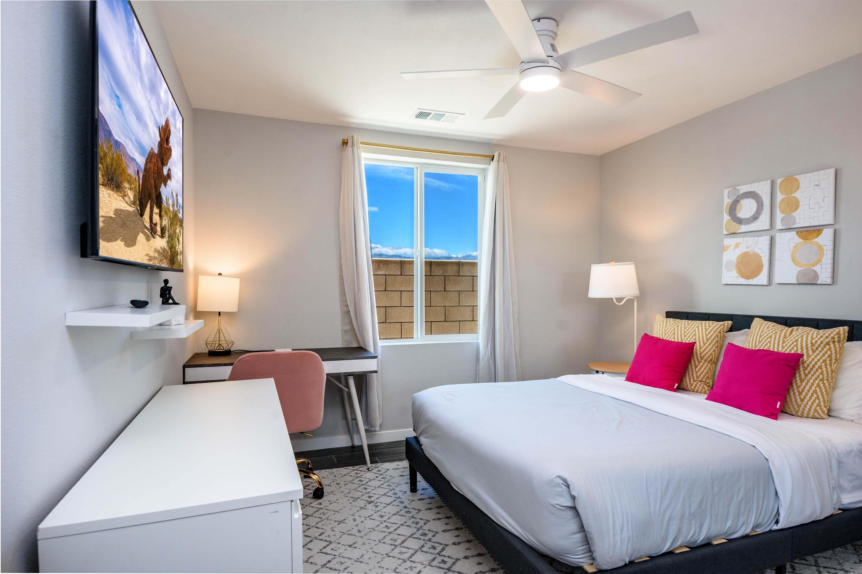 Bedroom 2- Queen bed with dedicated workspace