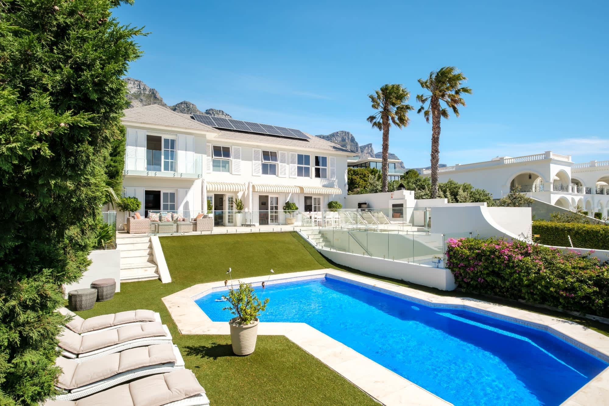 Incredible 6bed w Pool in Camps Bay Villa Galazzio