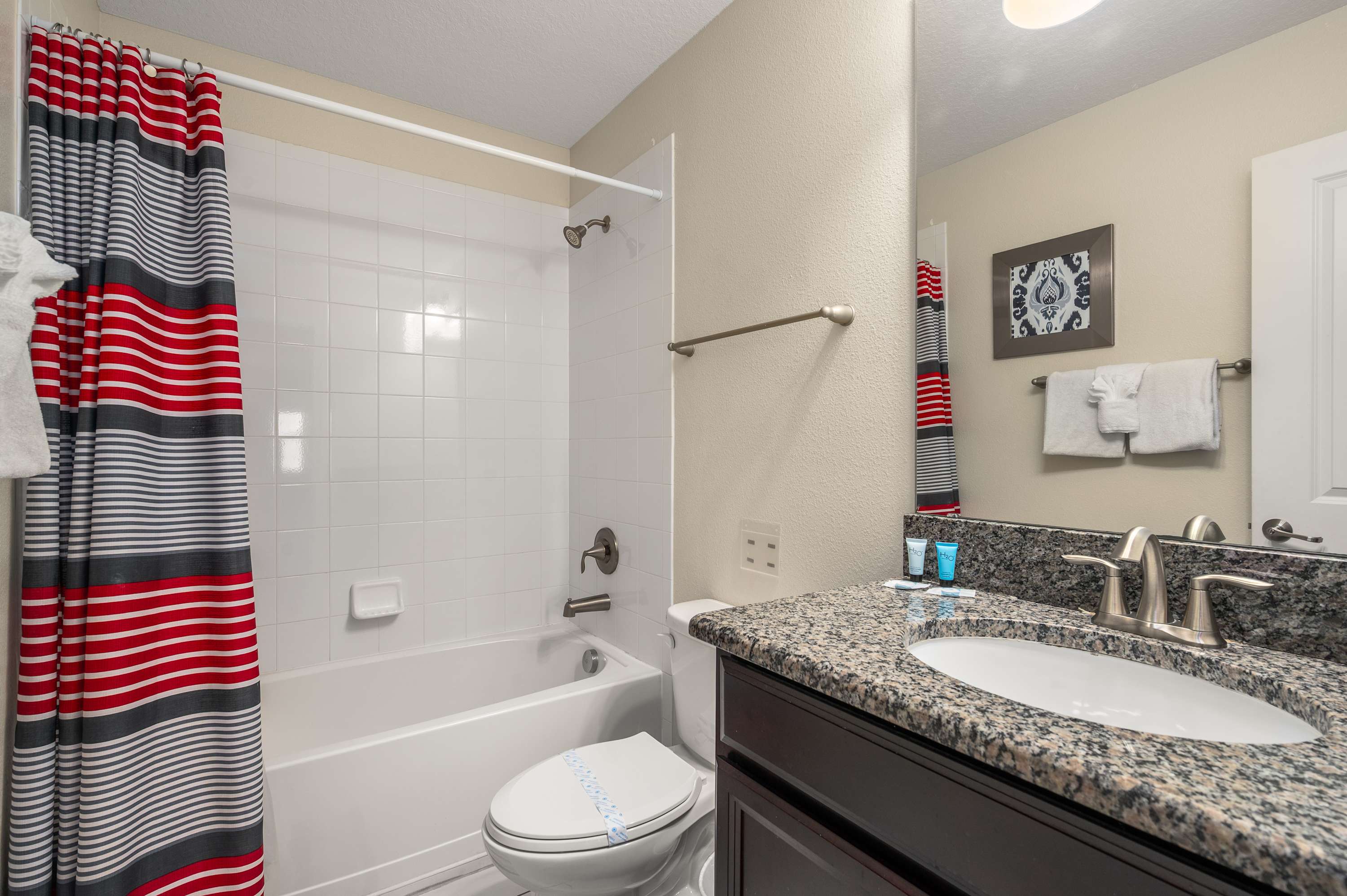 Family home w/ pool, cinema & resort access