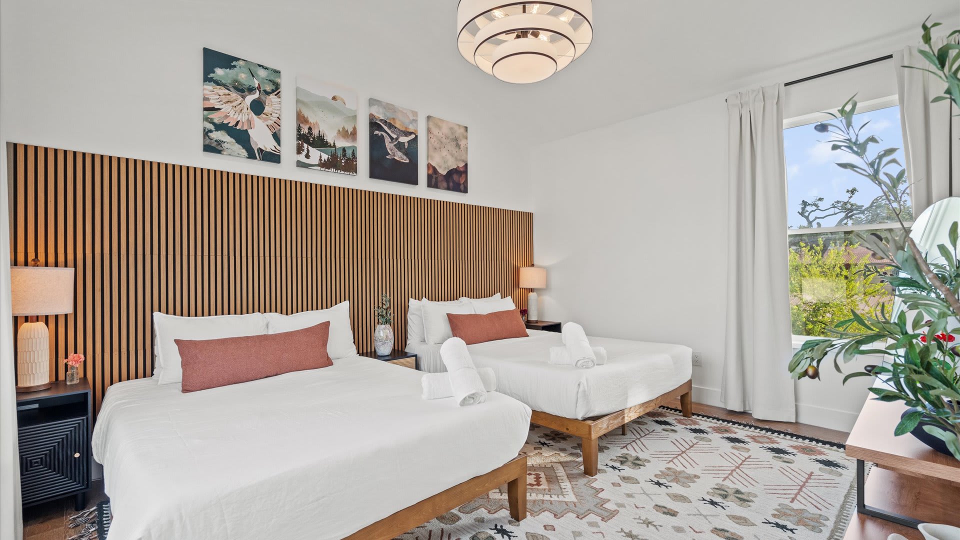 Twin queen bedroom perfect for families or groups