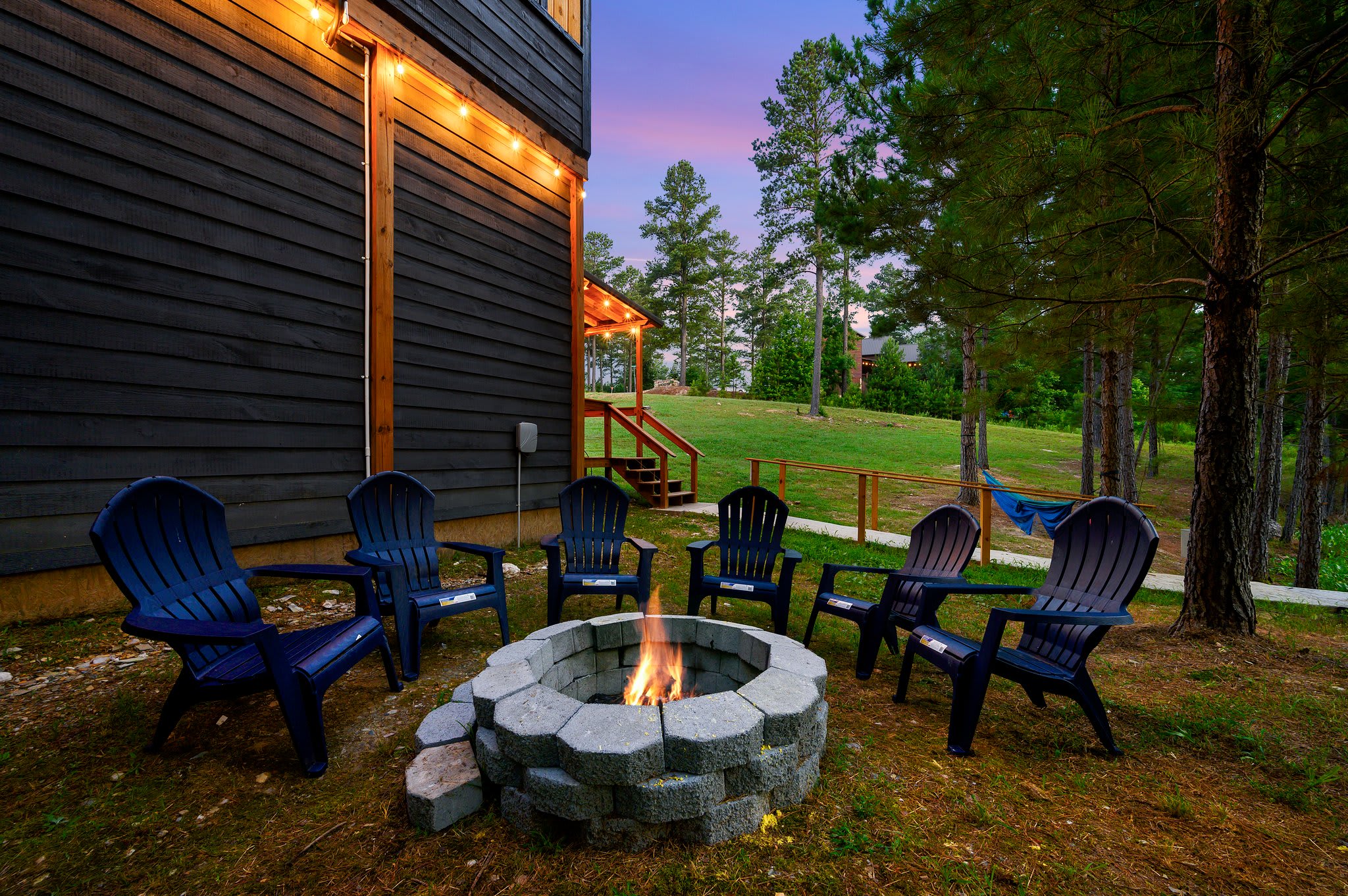 Double Magic - Unique cabin for 6 - pond, hot tub 3