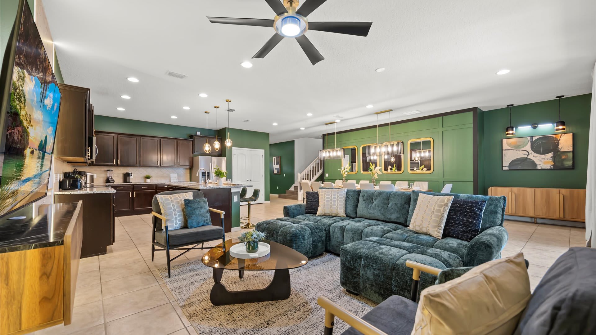 Upstay Epic Windsor Home w Pool Cinema Games