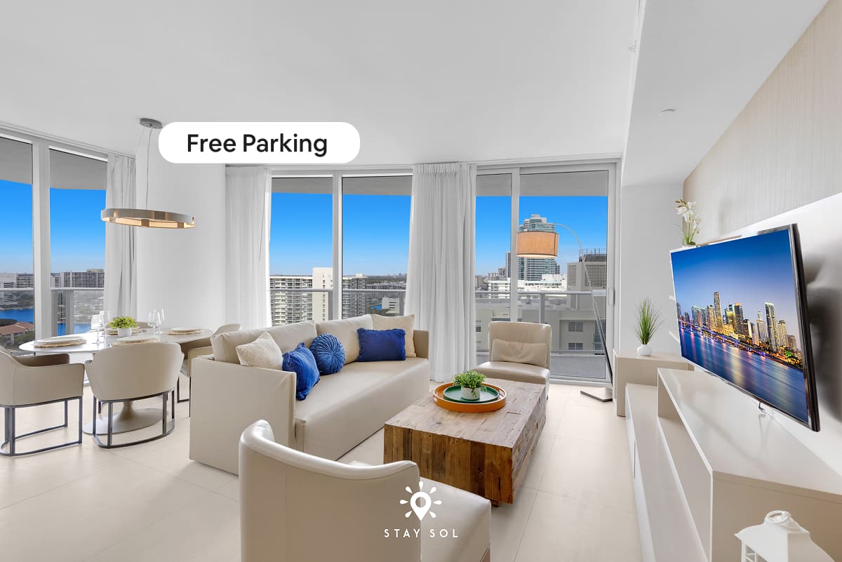 Free Parking • Seabreeze 1BR • Ocean View Balcony — Hollywood, FL — vacation rental