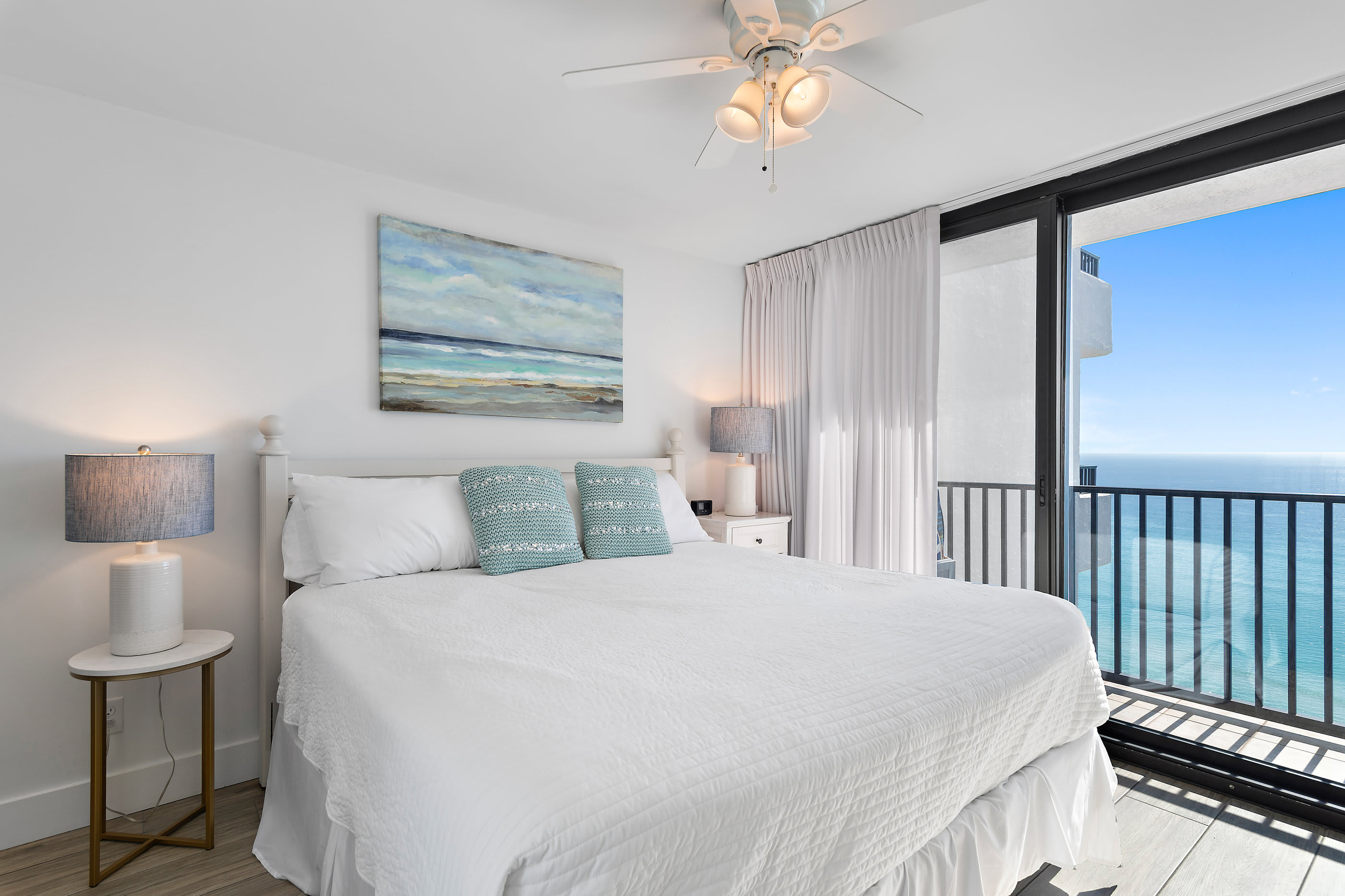 1 Incredible View 15