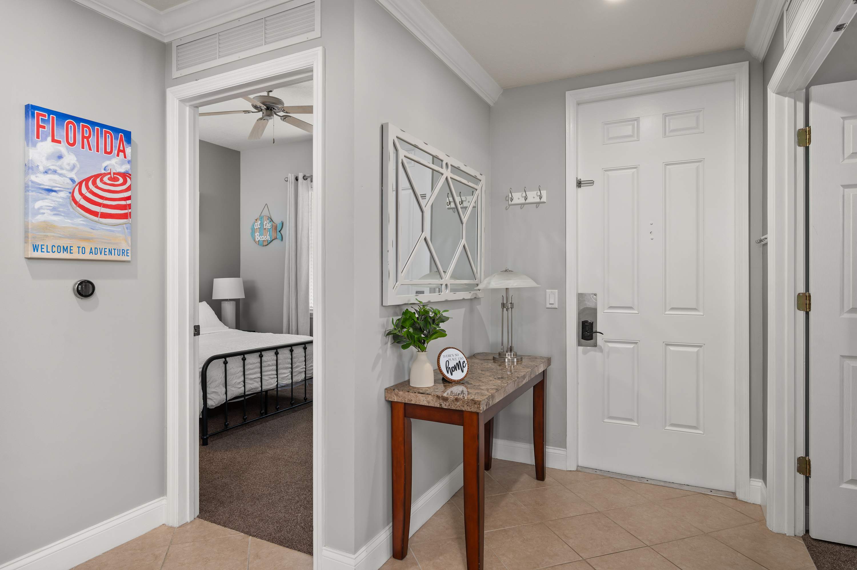 Condo w/ golf course view & balcony