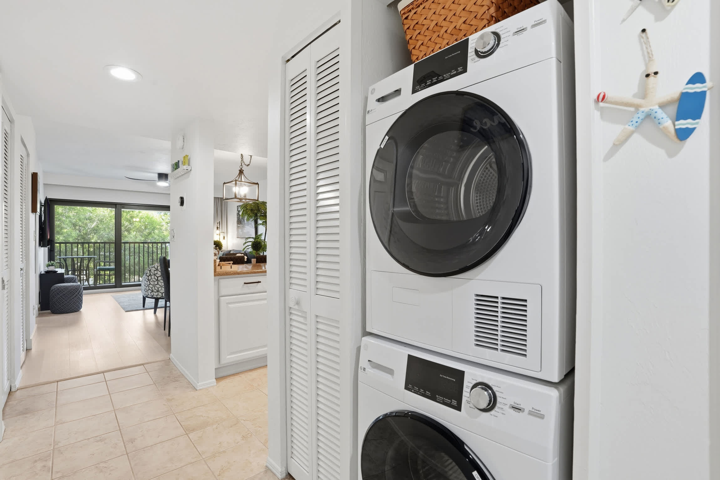 H 346 Third Floor Sunset Views From The Lanai 24